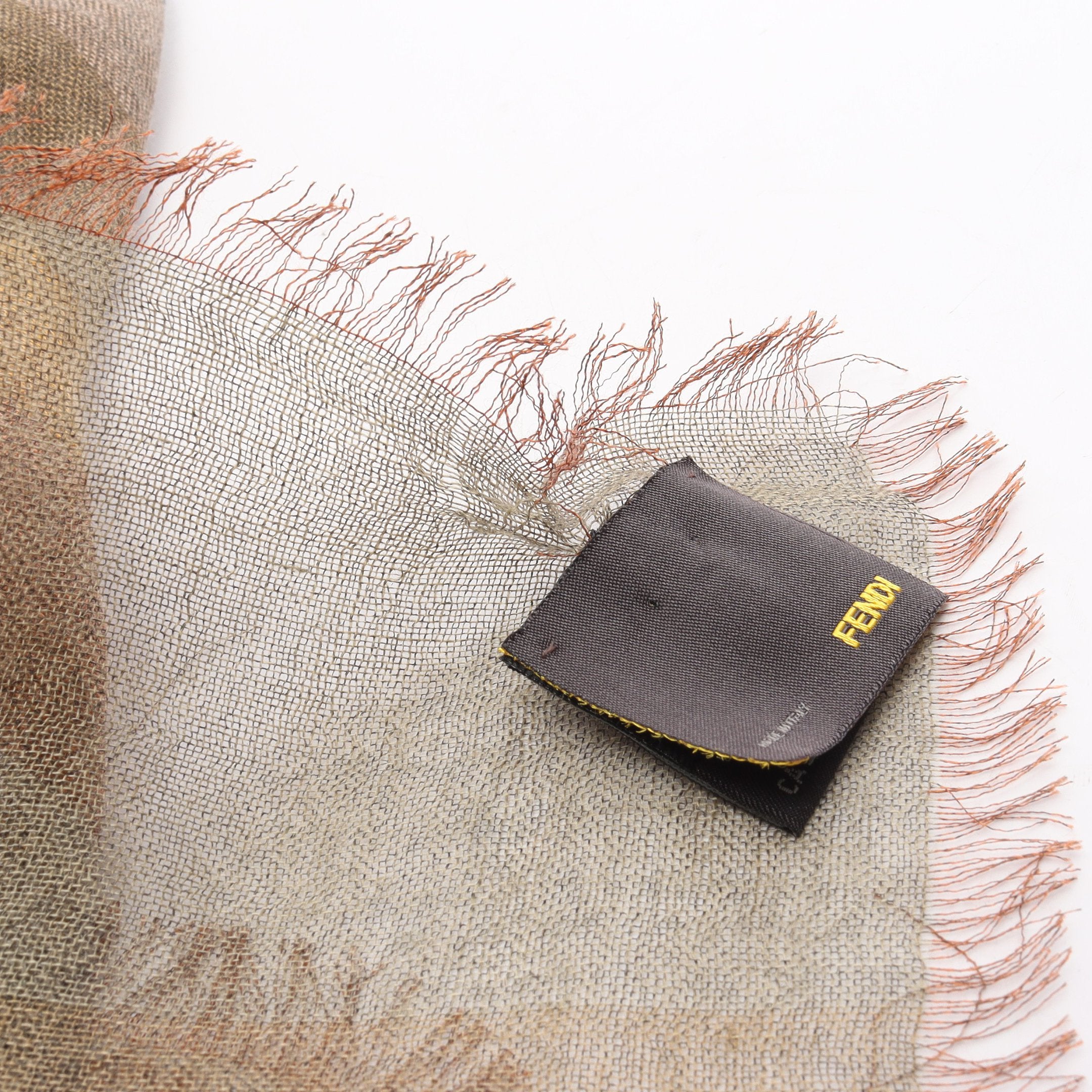 フェンディ FENDI ストール 衣料品 シルク カシミヤ レディース ブラウン系 / マルチカラー 【中古】 ストール ショール ストライプ カシミヤ シルク ブラウン マルチカラー