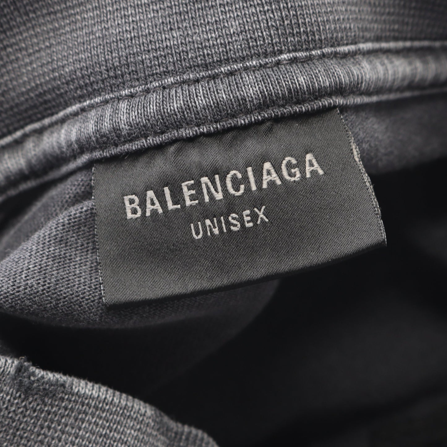 ロゴ刺繍 Tシャツ 半袖Tシャツ クルーネック コットン ダークグレー ヴィンテージ加工 バレンシアガ トップス BALENCIAGA