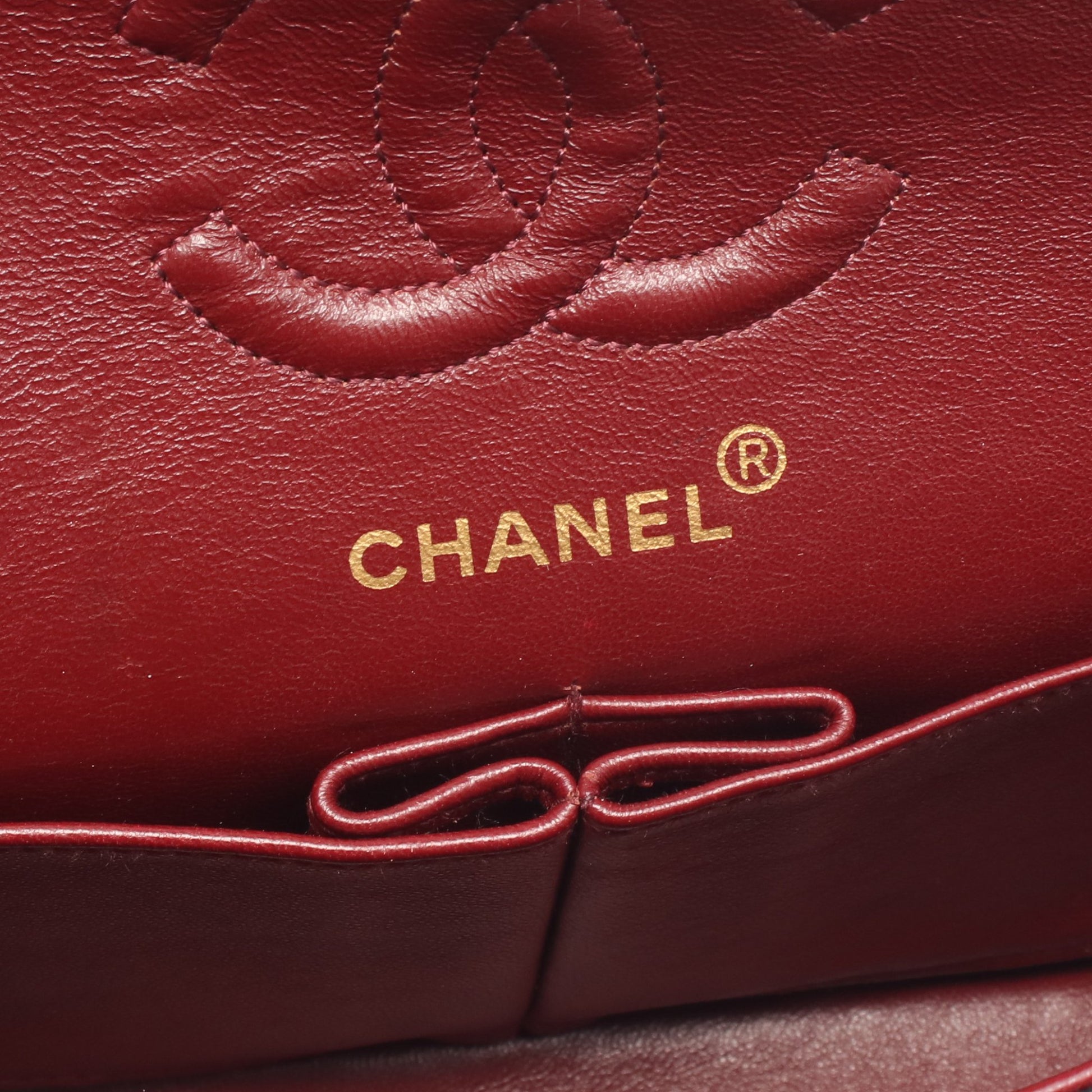 マトラッセ Wフラップ Wチェーンショルダーバッグ ラムスキン ブラック ゴールド金具 シャネル バッグ CHANEL