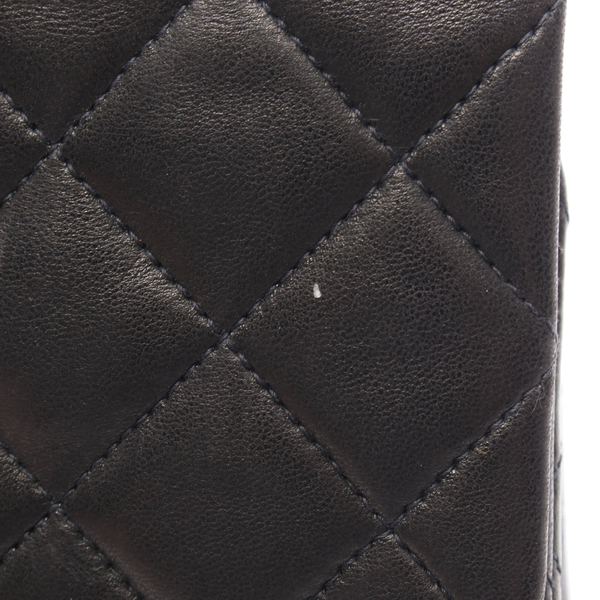 マトラッセ Wフラップ Wチェーンショルダーバッグ ラムスキン ブラック ゴールド金具 シャネル バッグ CHANEL