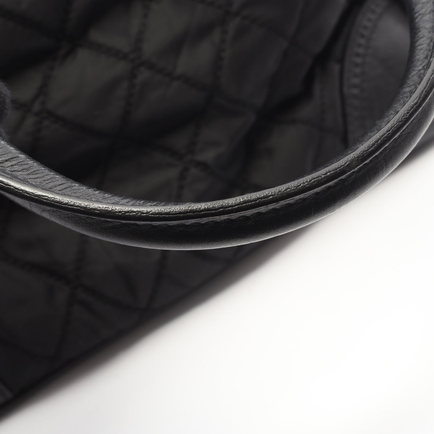パリニューヨークライン ハンドバッグ トートバッグ ナイロン レザー ブラック シルバー金具 シャネル バッグ CHANEL