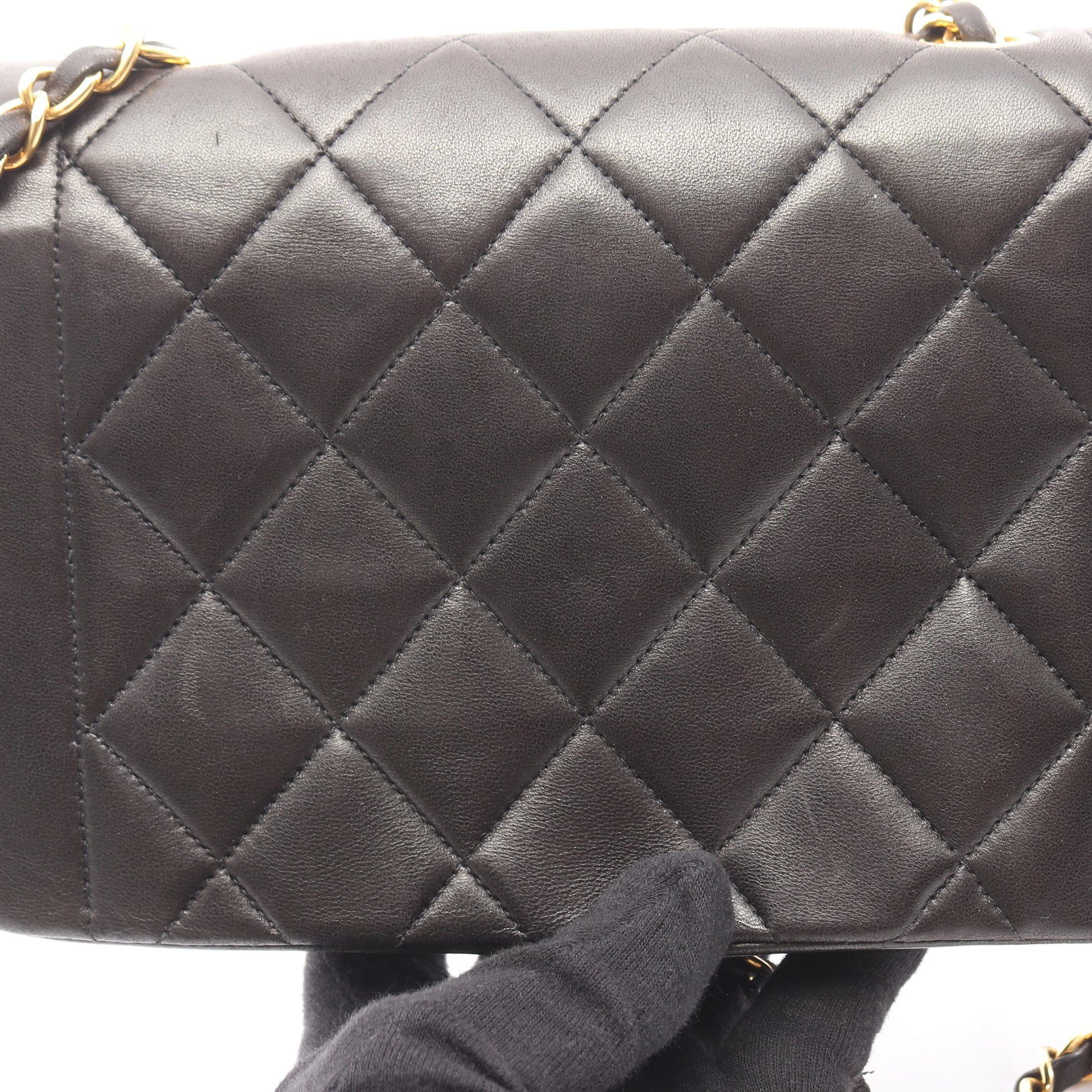 マトラッセ ダイアナフラップ チェーンショルダーバッグ ラムスキン ブラック ゴールド金具 シャネル バッグ CHANEL