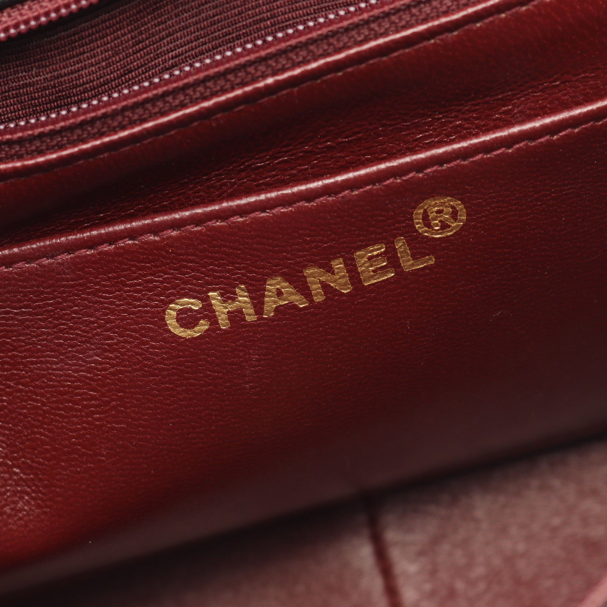 マトラッセ ダイアナフラップ チェーンショルダーバッグ ラムスキン ブラック ゴールド金具 シャネル バッグ CHANEL