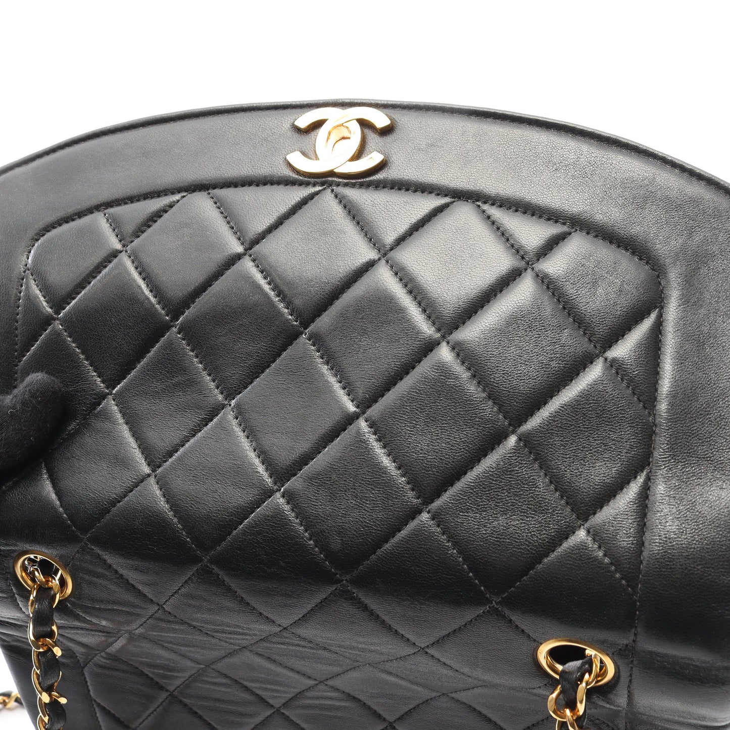 マトラッセ ダイアナフラップ チェーンショルダーバッグ ラムスキン ブラック ゴールド金具 シャネル バッグ CHANEL