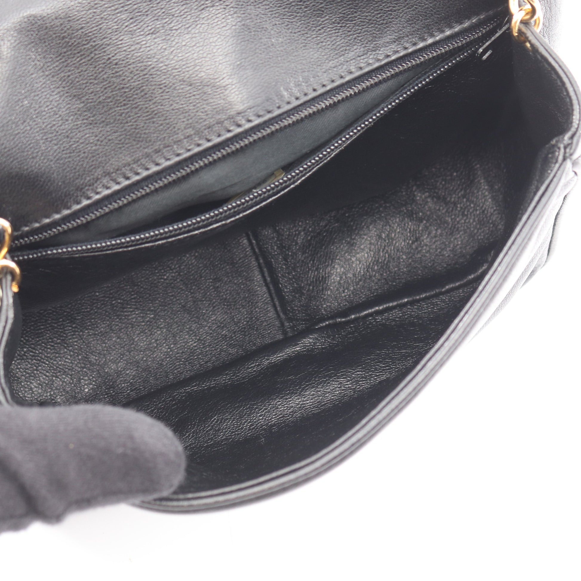 デカココマーク チェーンショルダーバッグ ラムスキン ブラック ゴールド金具 シャネル バッグ CHANEL