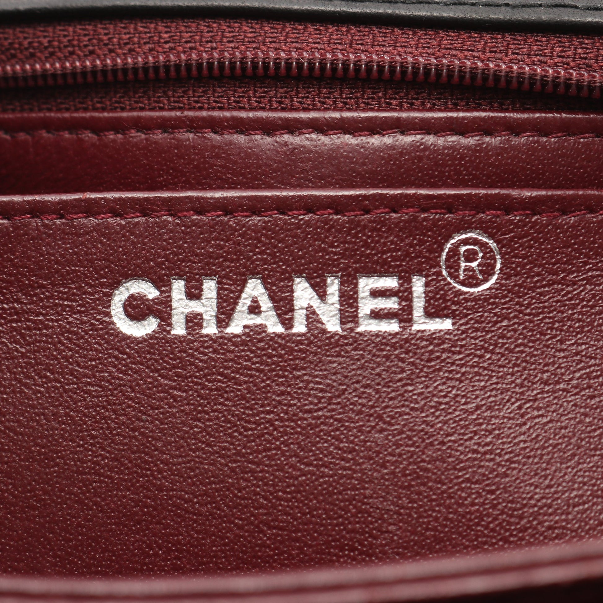 マトラッセ ショルダーバッグ ターンロック ラムスキン ブラック シルバー金具 シャネル バッグ CHANEL