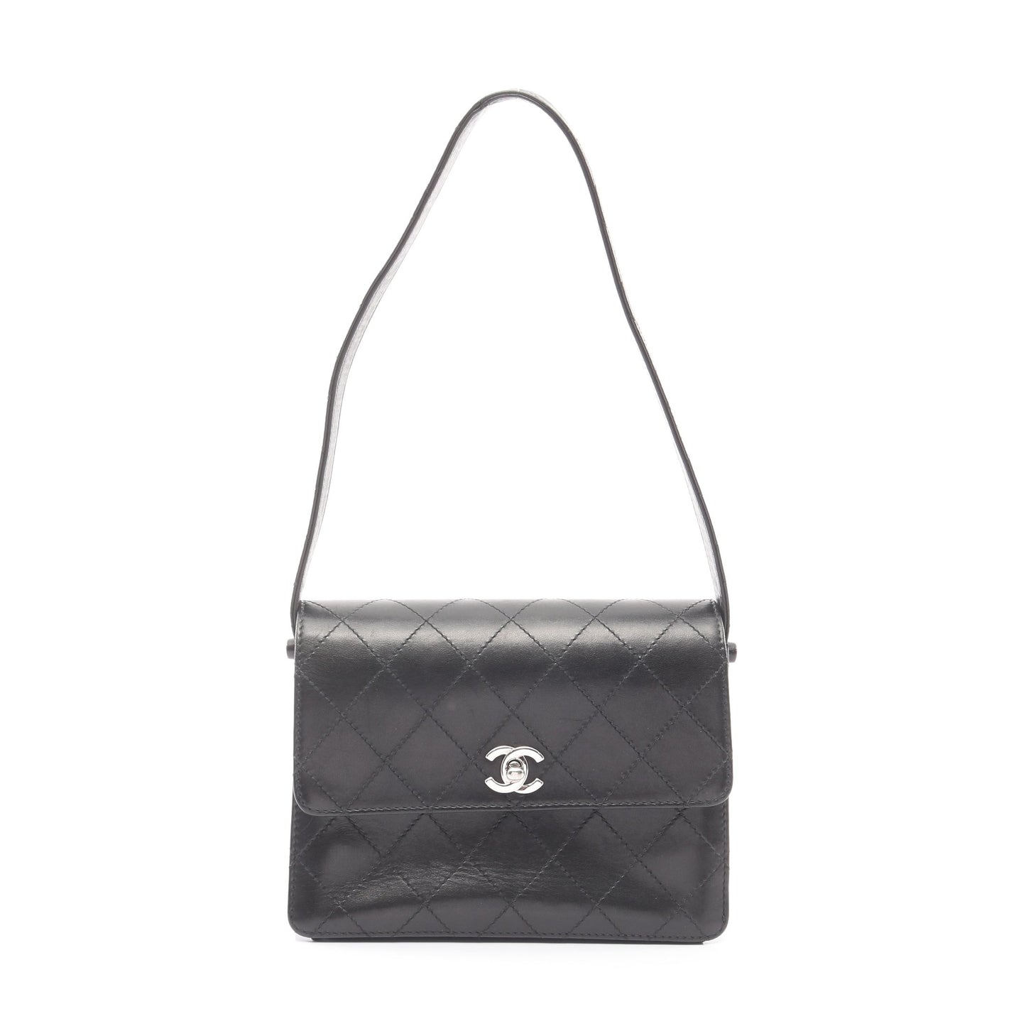 マトラッセ ショルダーバッグ ターンロック ラムスキン ブラック シルバー金具 シャネル バッグ CHANEL