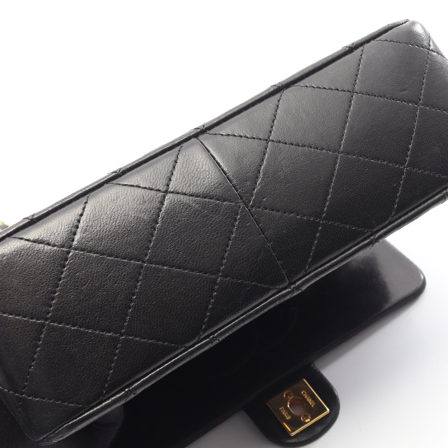 ミニマトラッセ20 チェーンショルダーバッグ ラムスキン ブラック ゴールド金具 ヴィンテージ シャネル バッグ CHANEL
