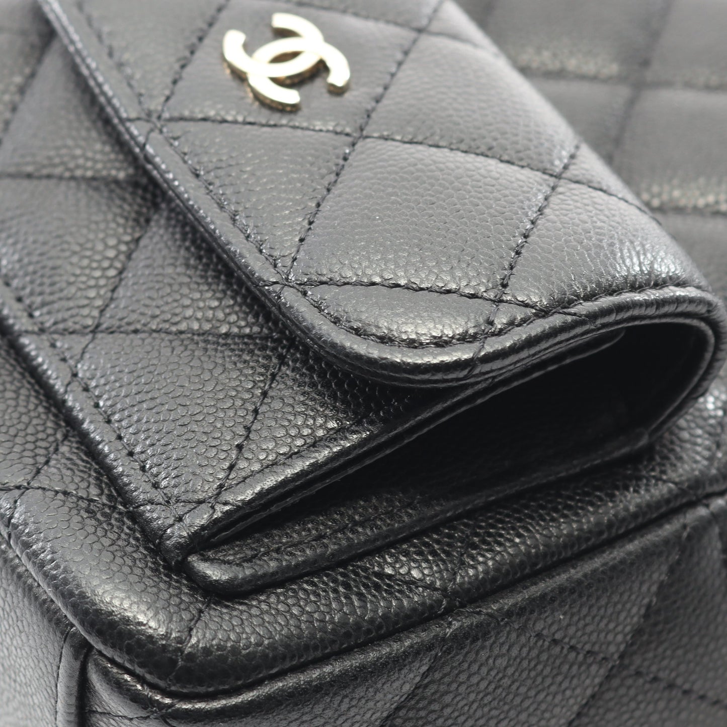 マトラッセ ミニリュック キャビアスキン ブラック ゴールド金具 シャネル バッグ CHANEL