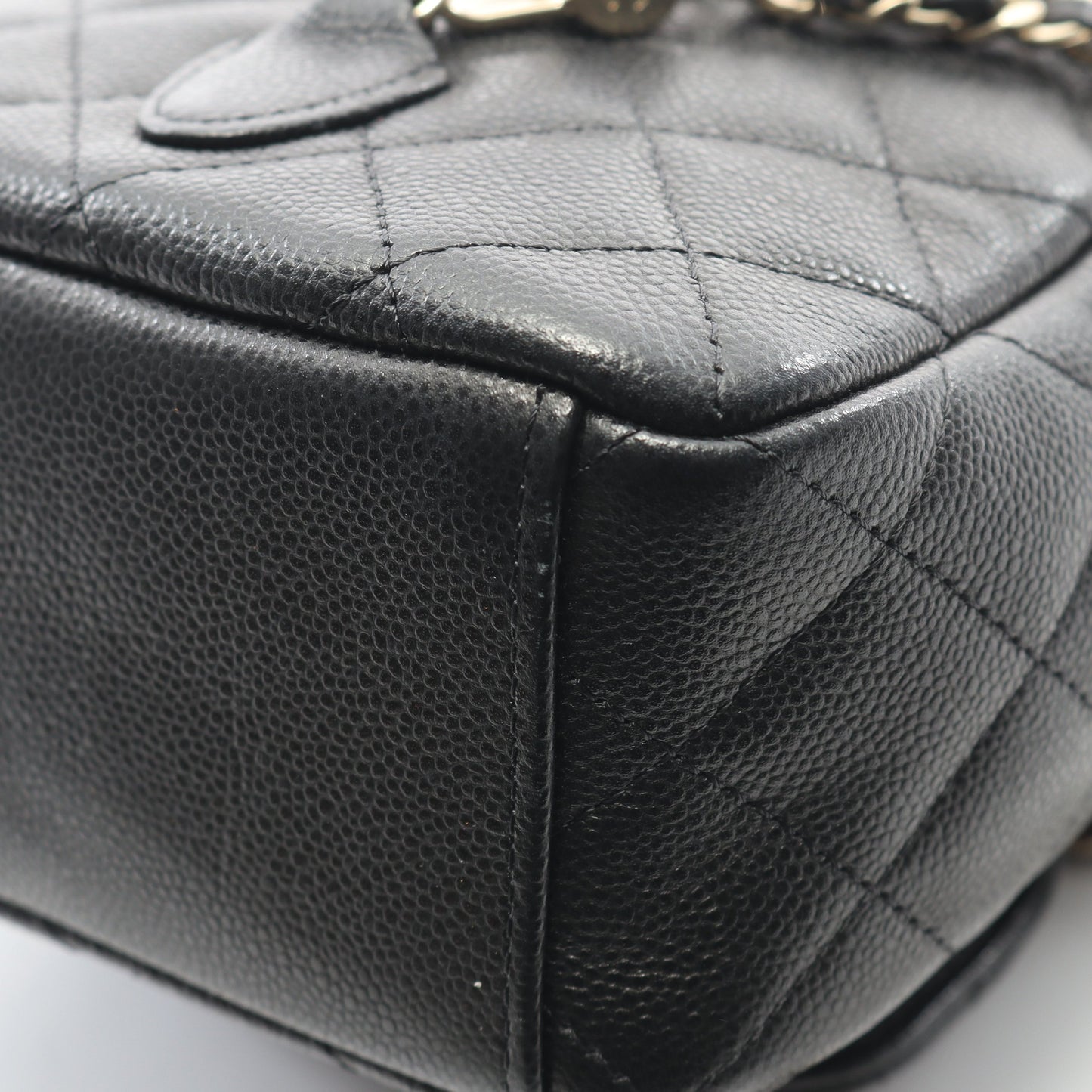 マトラッセ ミニリュック キャビアスキン ブラック ゴールド金具 シャネル バッグ CHANEL