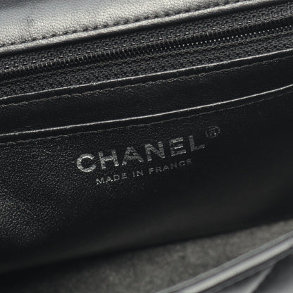 ミニマトラッセ チェーンショルダーバッグ ラムスキン ブラック シルバー金具 シャネル バッグ CHANEL