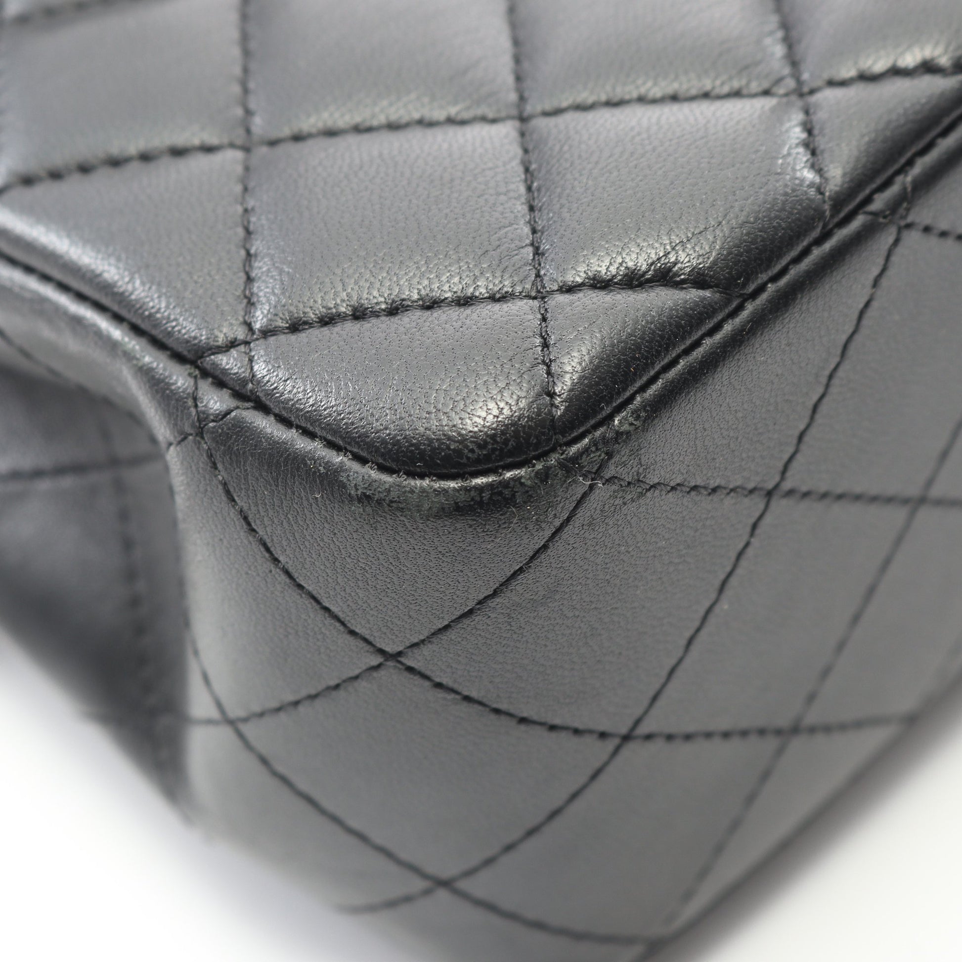 ミニマトラッセ チェーンショルダーバッグ ラムスキン ブラック シルバー金具 シャネル バッグ CHANEL