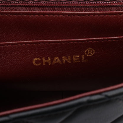 マトラッセ ダイアナフラップ チェーンショルダーバッグ ラムスキン ブラック ゴールド金具 シャネル バッグ CHANEL