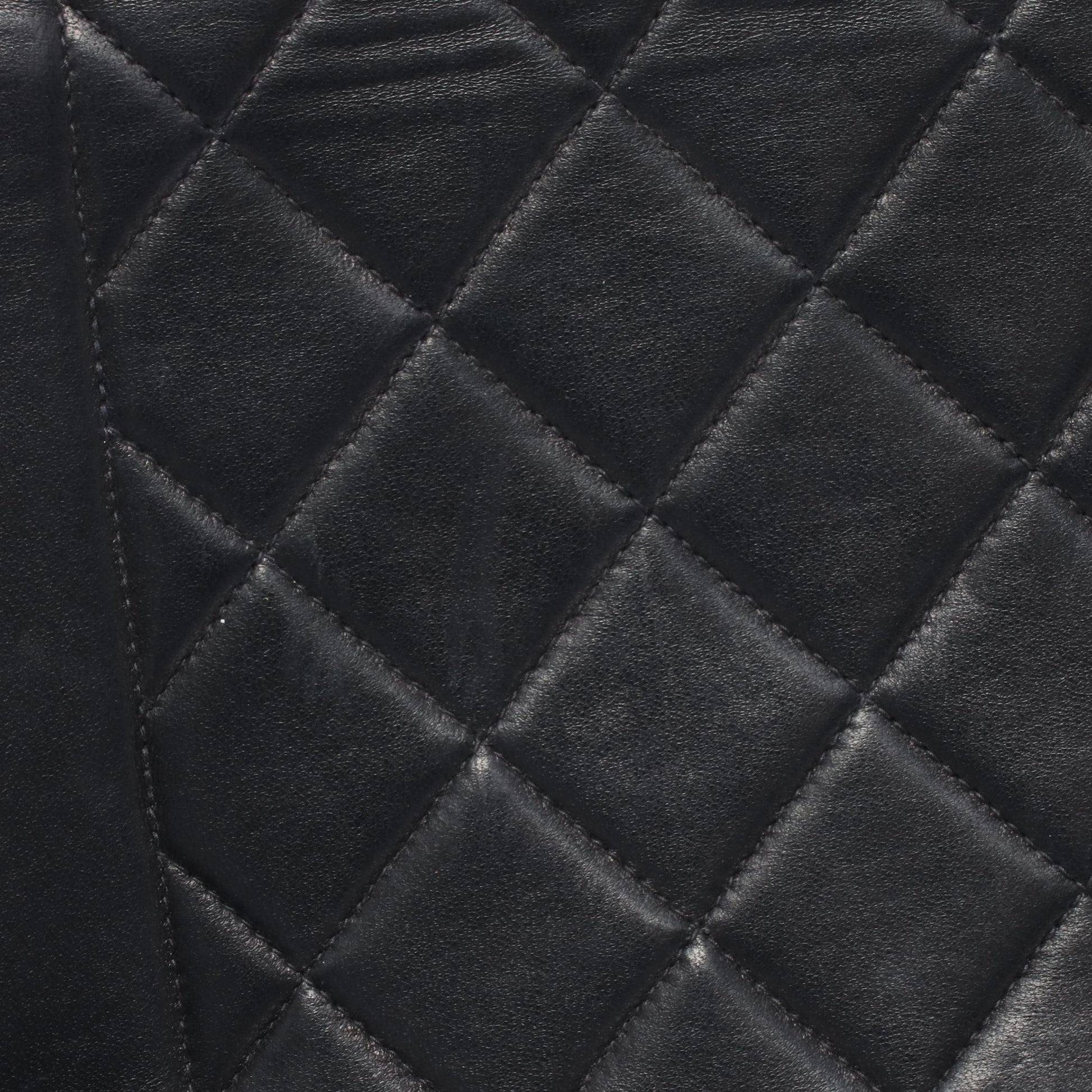 マトラッセ ダイアナフラップ チェーンショルダーバッグ ラムスキン ブラック ゴールド金具 シャネル バッグ CHANEL