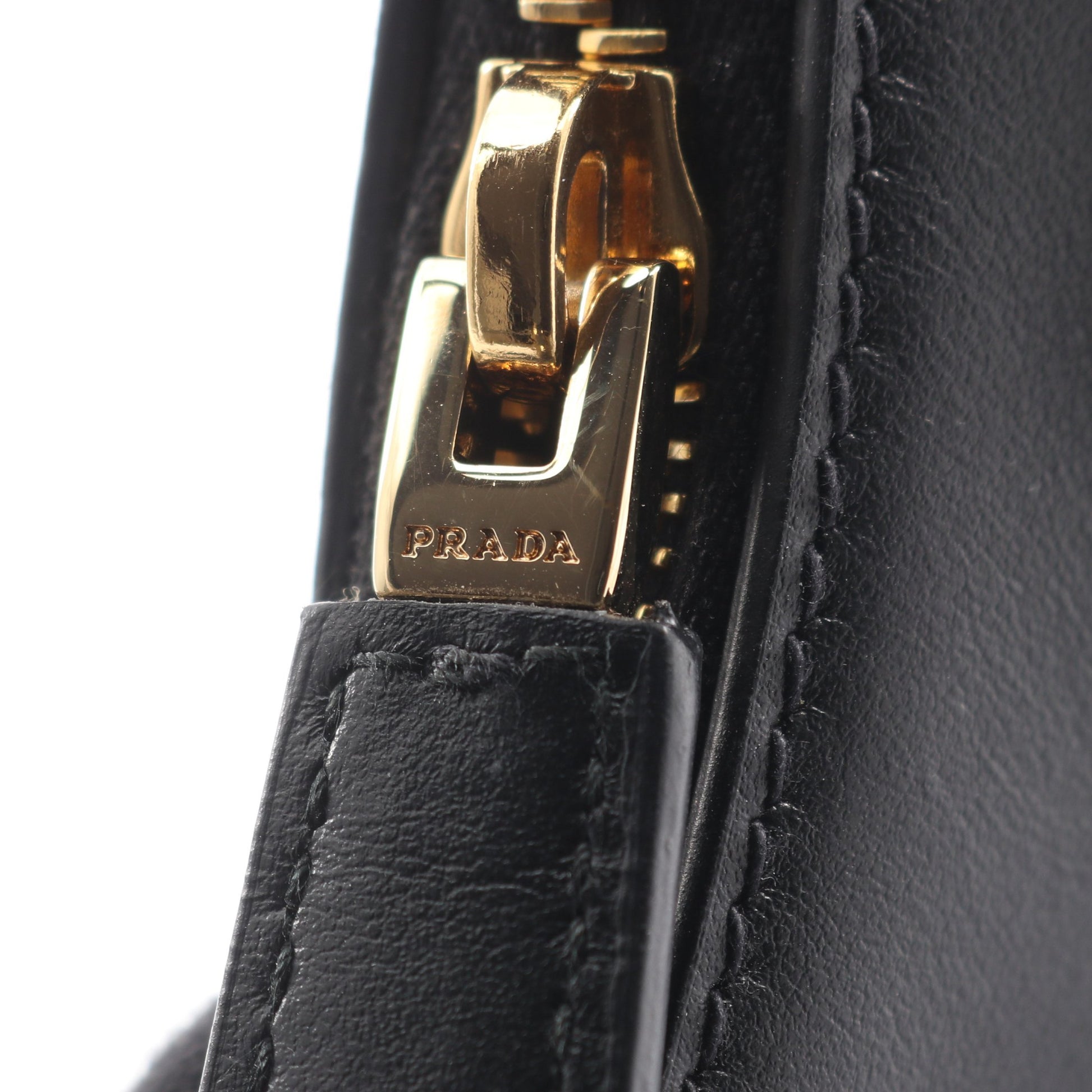 SOFT CALF アーケ ハンドバッグ レザー ブラック 2WAY プラダ バッグ PRADA