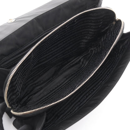 ワンショルダーバッグ ナイロン ブラック 三角プレート プラダ バッグ PRADA