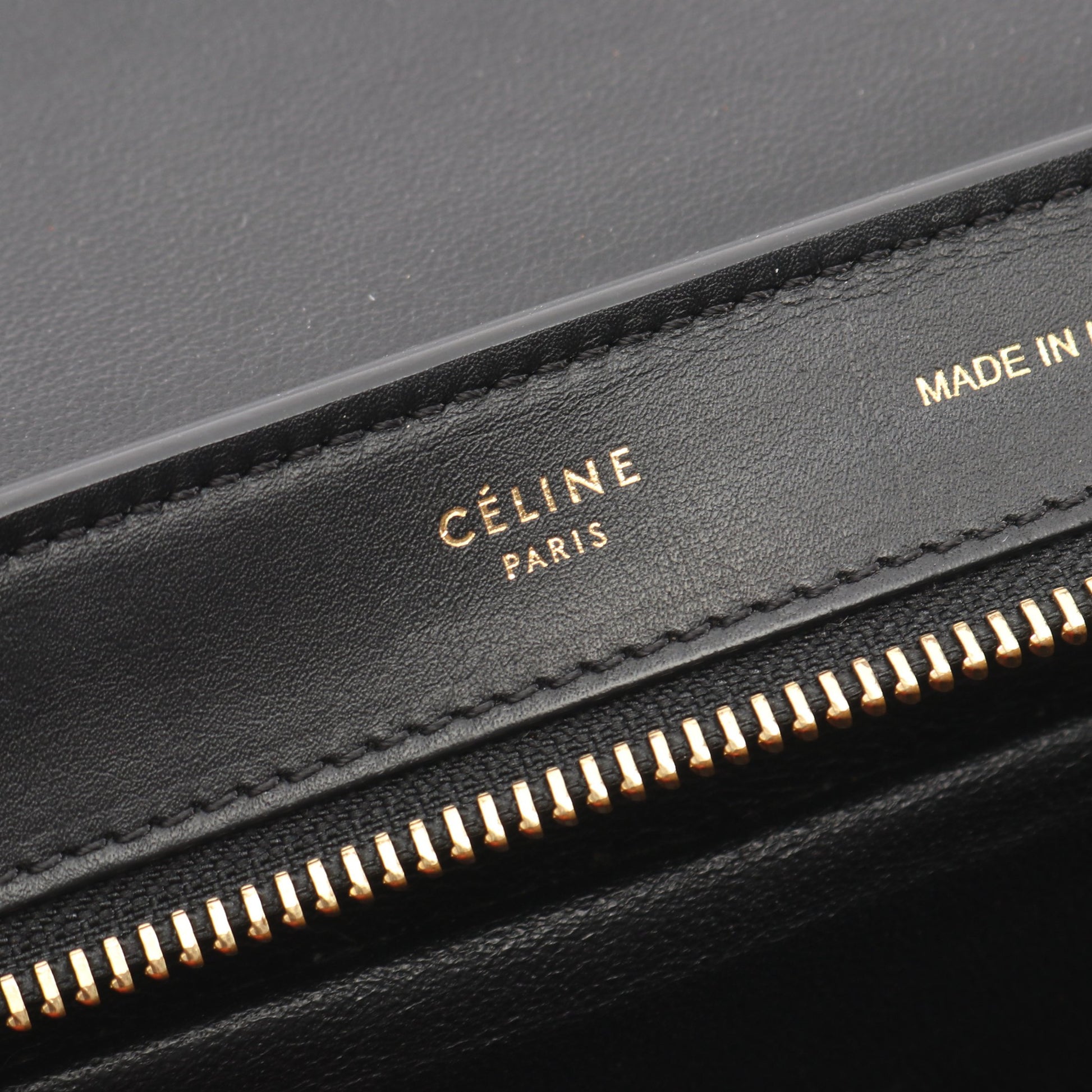 トラペーズ スモール ハンドバッグ レザー スエード オフホワイト ブラック オレンジ 2WAY セリーヌ バッグ CELINE