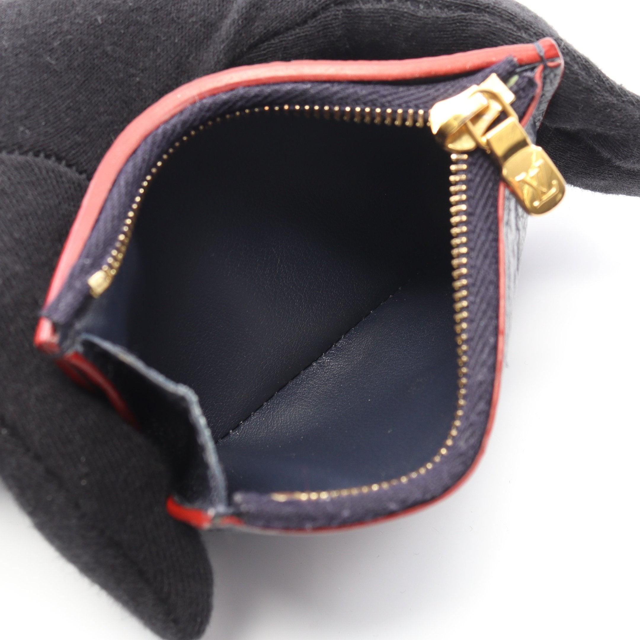 ポルトフォイユ ゾエ モノグラムアンプラント マリーヌルージュ 三