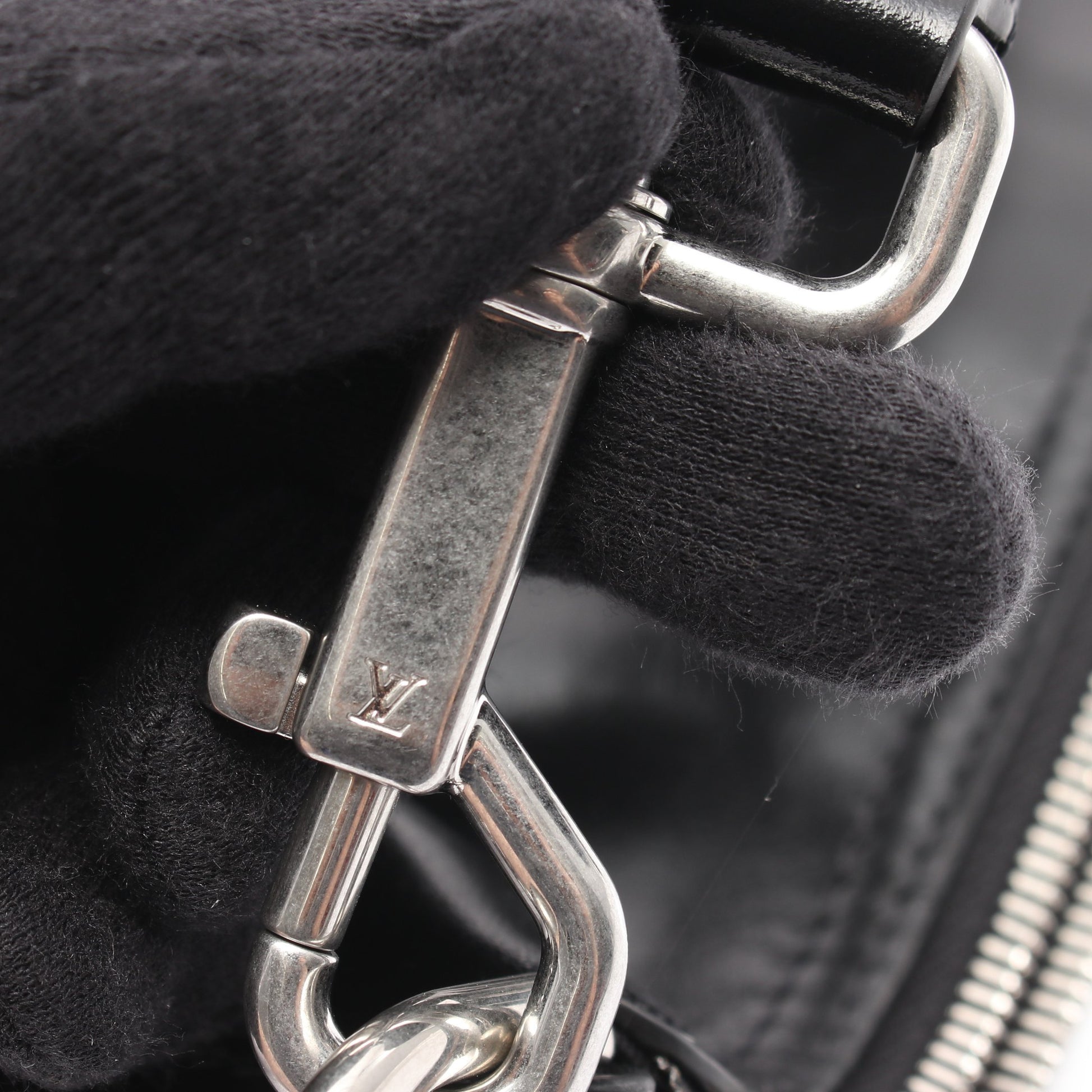 バガボンド ホーボー ノワール ショルダーバッグ レザー ブラック ルイヴィトン バッグ LOUIS VUITTON