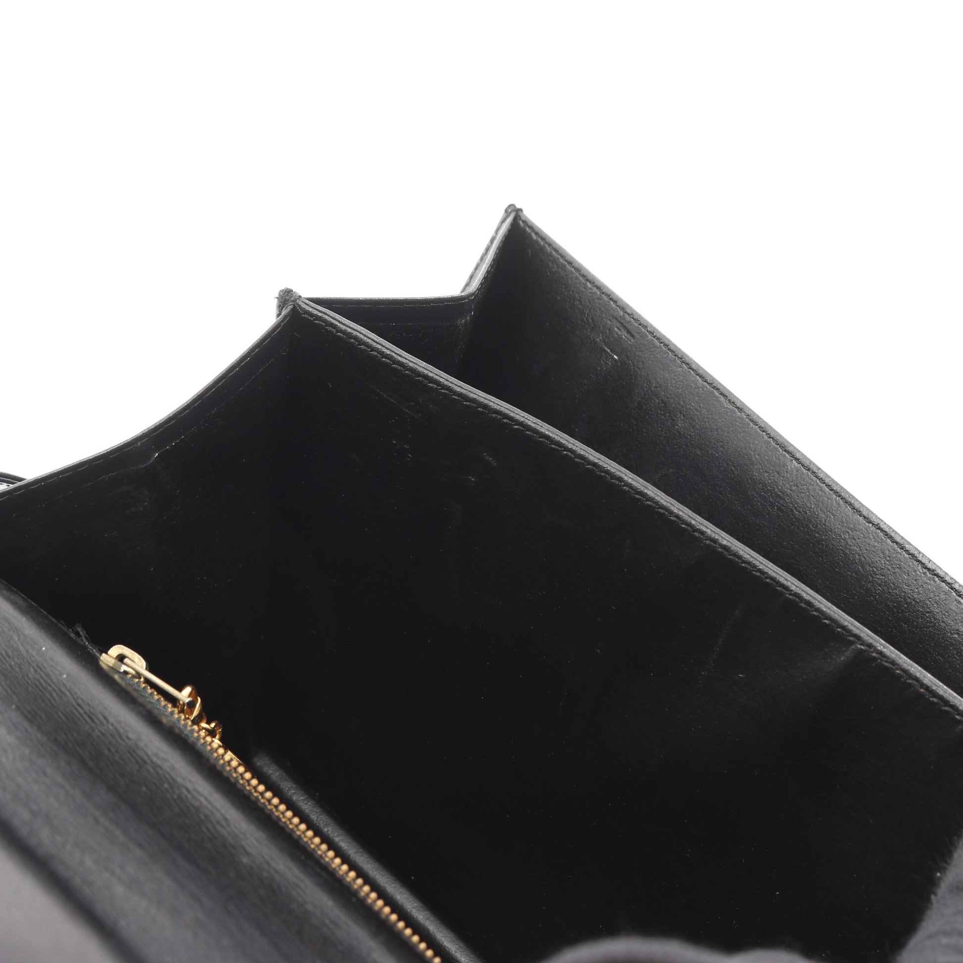ショルダーバッグ レザー ブラック 馬車金具 セリーヌ バッグ CELINE