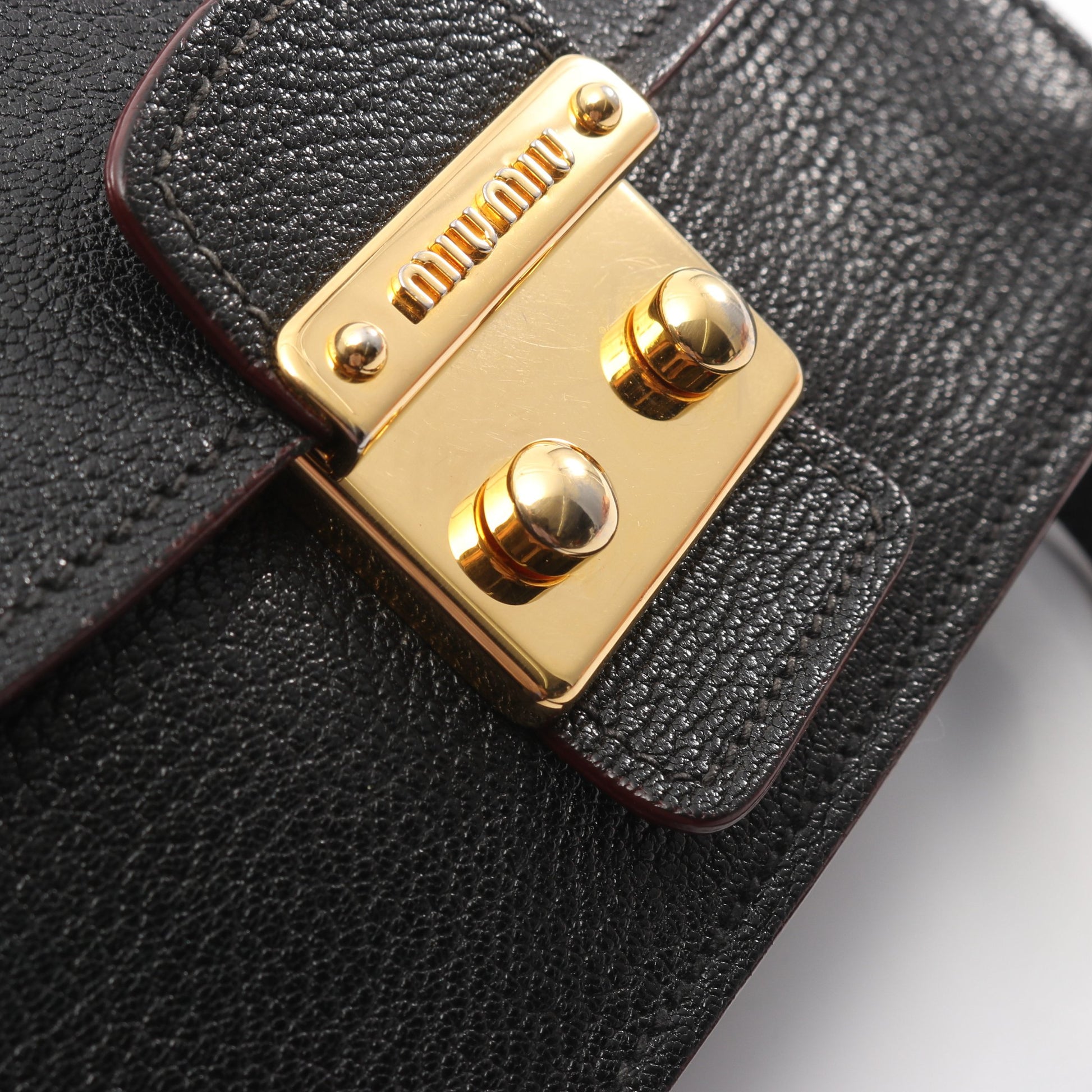 MADRAS BICOLORE マドラス ショルダーバッグ レザー ブラック ミュウミュウ バッグ miu miu