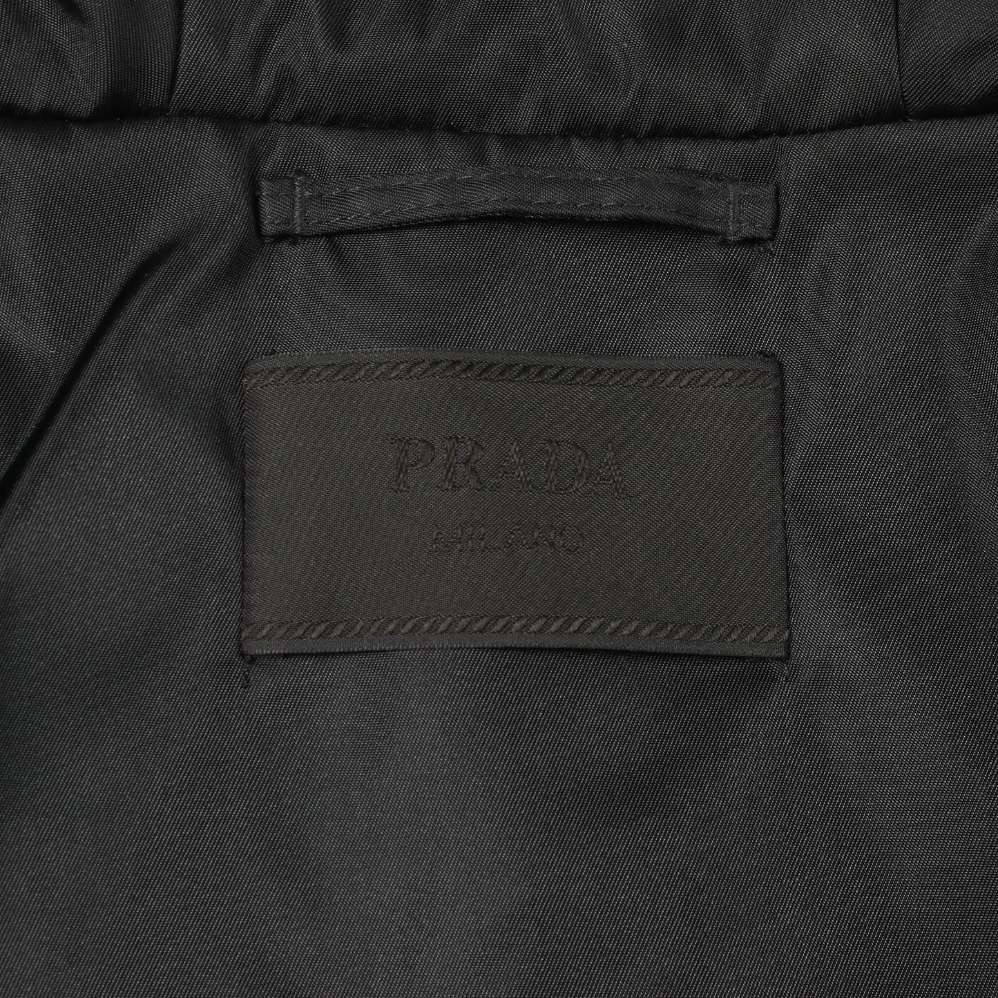 RE-NYLON ジャケット ブルゾン ナイロン ブラック フード付き プラダ アウター PRADA
