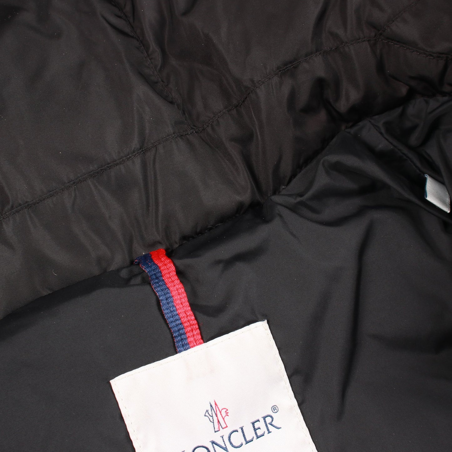 FLAMMETTE フラメッテ ダウンコート ナイロン ブラック フード付き モンクレール アウター MONCLER
