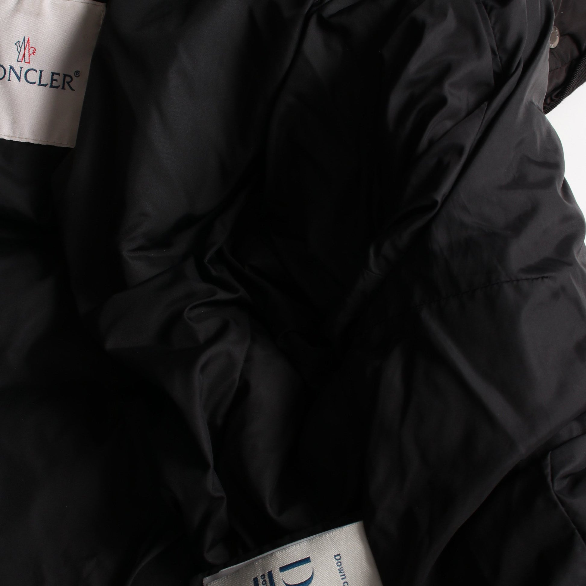 FLAMMETTE フラメッテ ダウンコート ナイロン ブラック フード付き モンクレール アウター MONCLER
