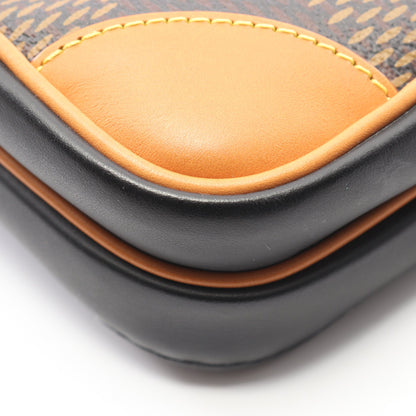 LOUIS VUITTON × NIGO アマゾンスリングバッグ モノグラム ダミエエベヌジャイアント ボディバッグ PVC レザー ブラウン ブラック ルイヴィトン バッグ LOUIS VUITTON