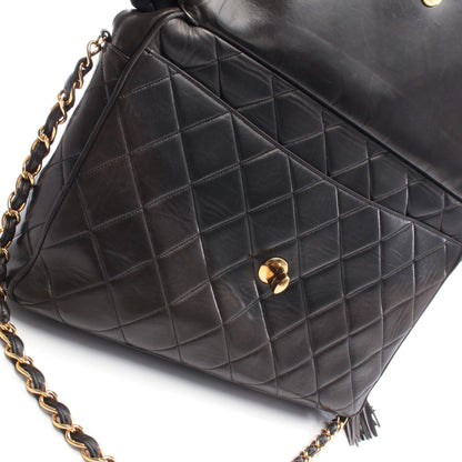 マトラッセ チェーンショルダーバッグ ラムスキン ブラック ゴールド金具 タッセル シャネル バッグ CHANEL