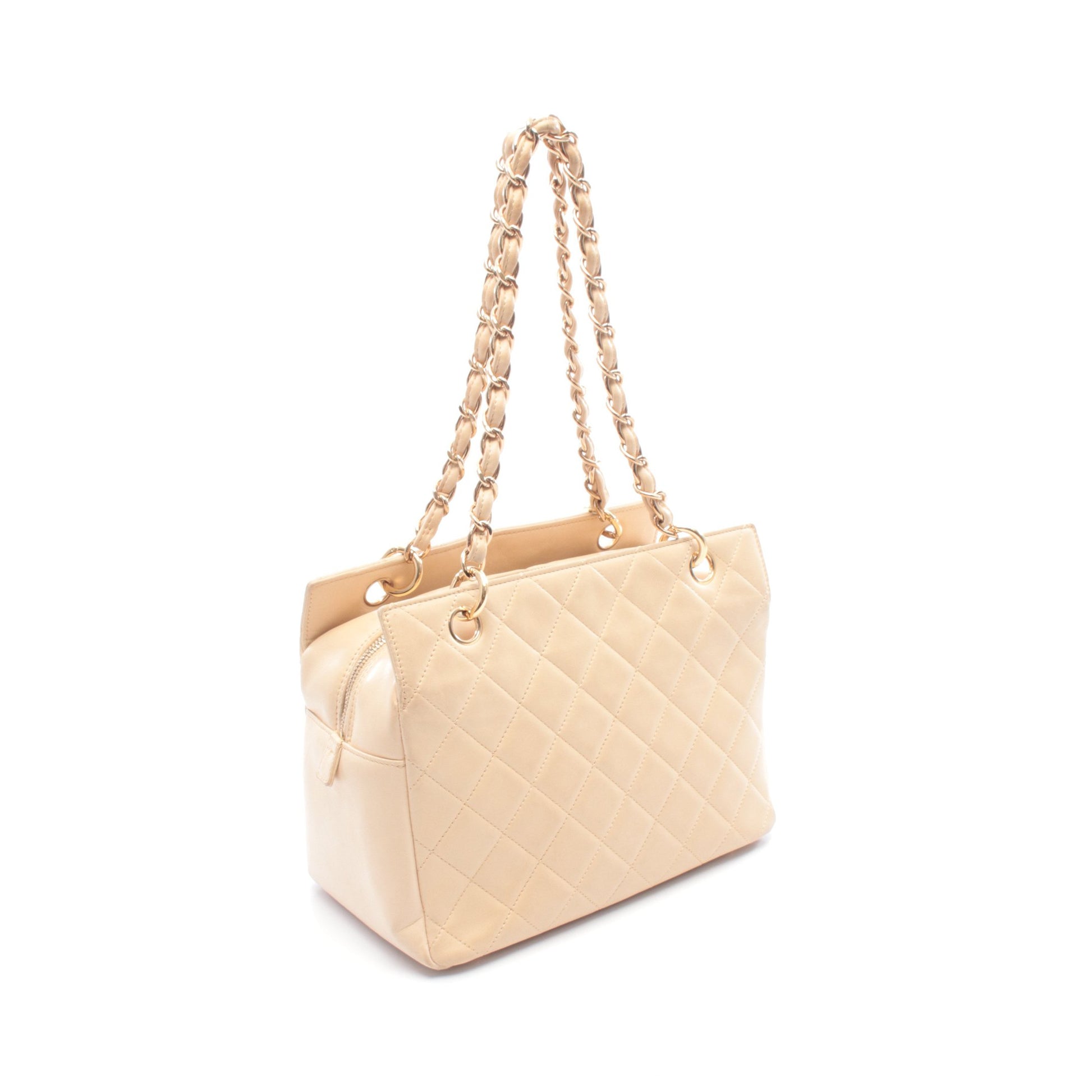 マトラッセ チェーンショルダーバッグ ラムスキン ベージュ ゴールド金具 シャネル バッグ CHANEL