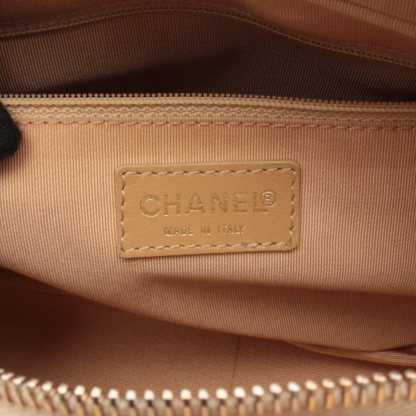 マトラッセ チェーンショルダーバッグ ラムスキン ベージュ ゴールド金具 シャネル バッグ CHANEL