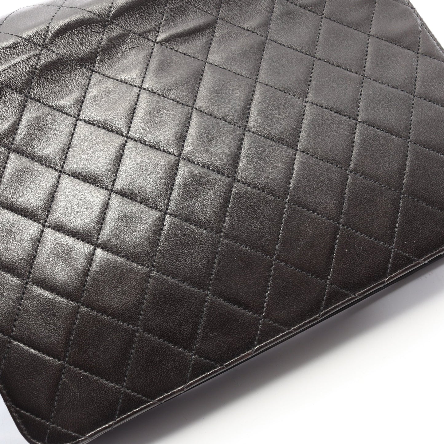 マトラッセ チェーンショルダーバッグ ラムスキン ブラック ゴールド金具 プッシュロック シャネル バッグ CHANEL