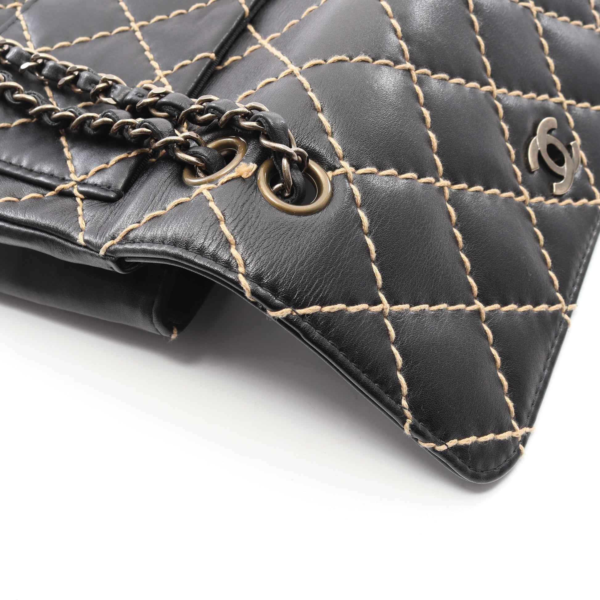 ワイルドステッチ Wチェーンショルダーバッグ レザー ブラック ゴールド金具 シャネル バッグ CHANEL