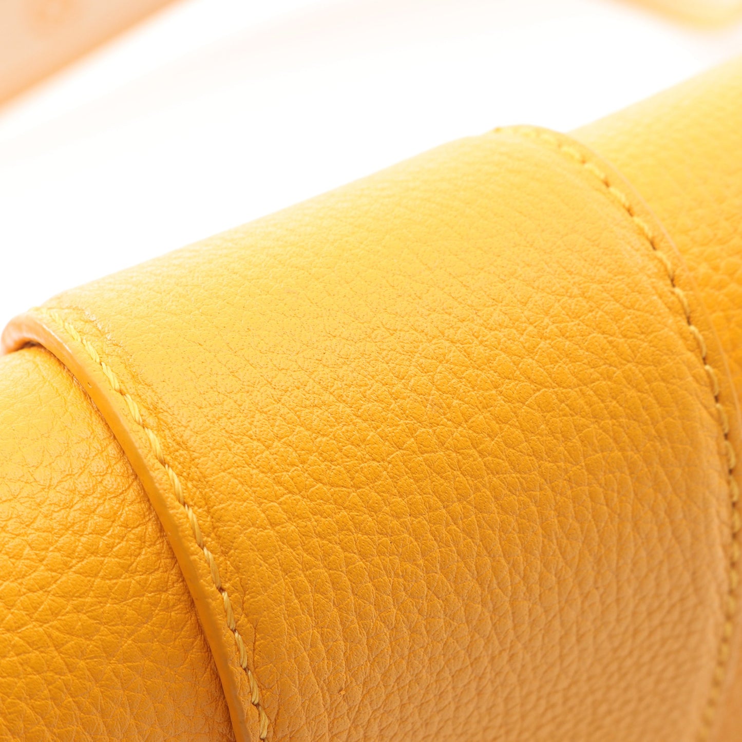LV PONT 9 LVポンヌフ ソフトPM サンビーム ショルダーバッグ レザー イエロー ルイヴィトン バッグ LOUIS VUITTON