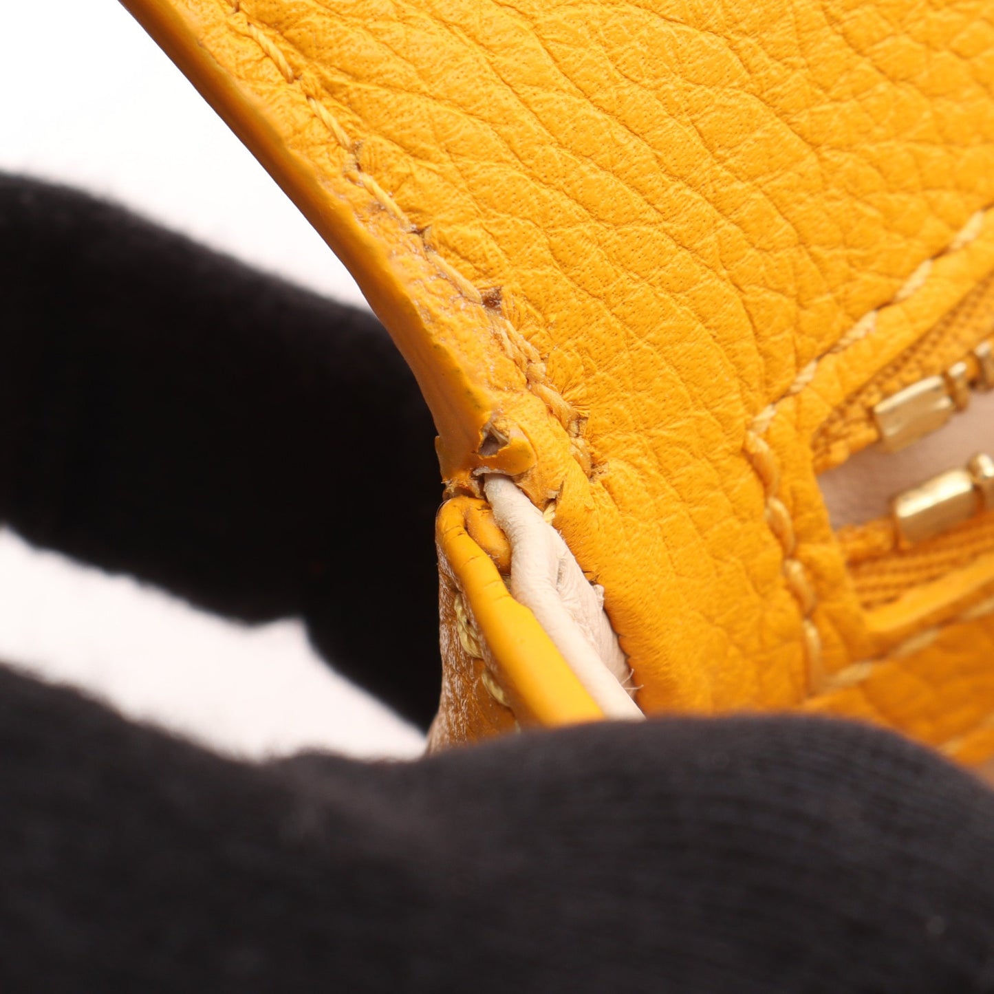 LV PONT 9 LVポンヌフ ソフトPM サンビーム ショルダーバッグ レザー イエロー ルイヴィトン バッグ LOUIS VUITTON