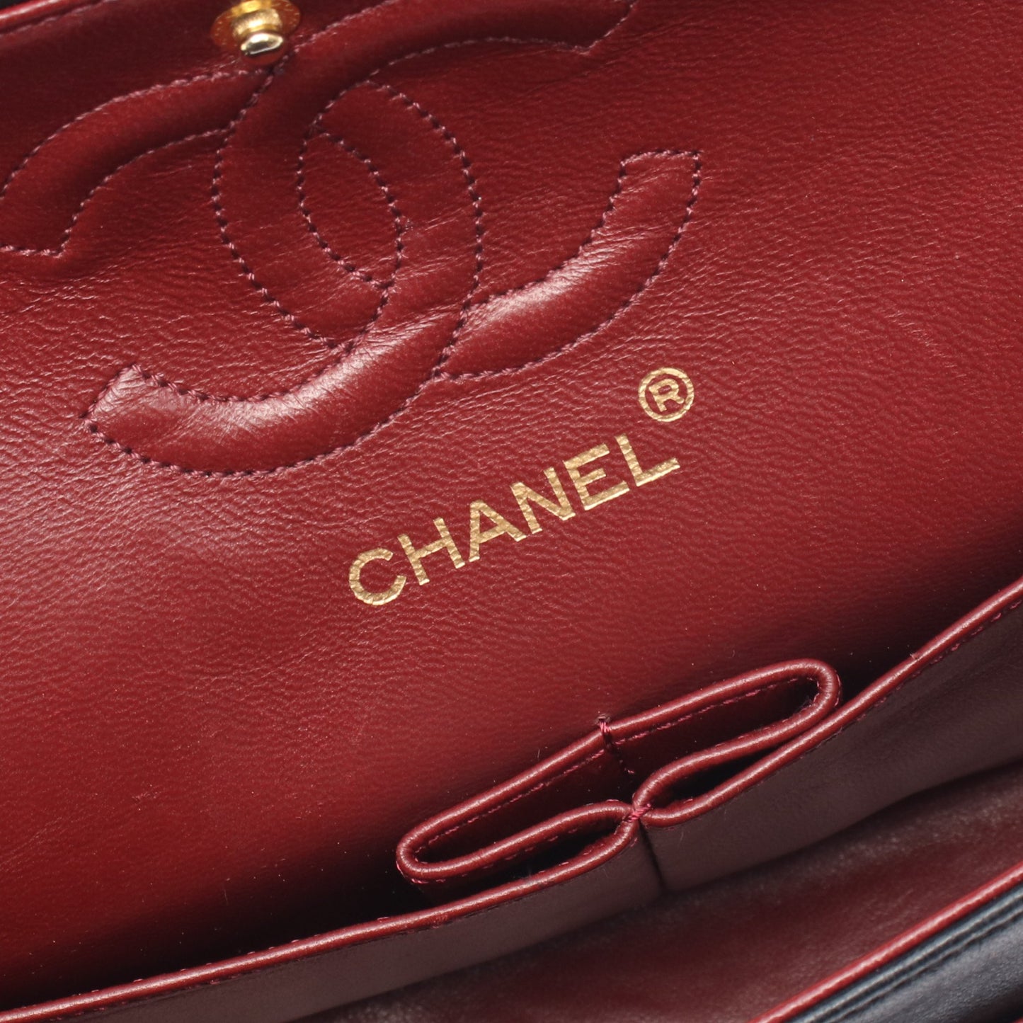 マトラッセ Wフラップ Wチェーンショルダーバッグ ラムスキン ブラック ゴールド金具 シャネル バッグ CHANEL