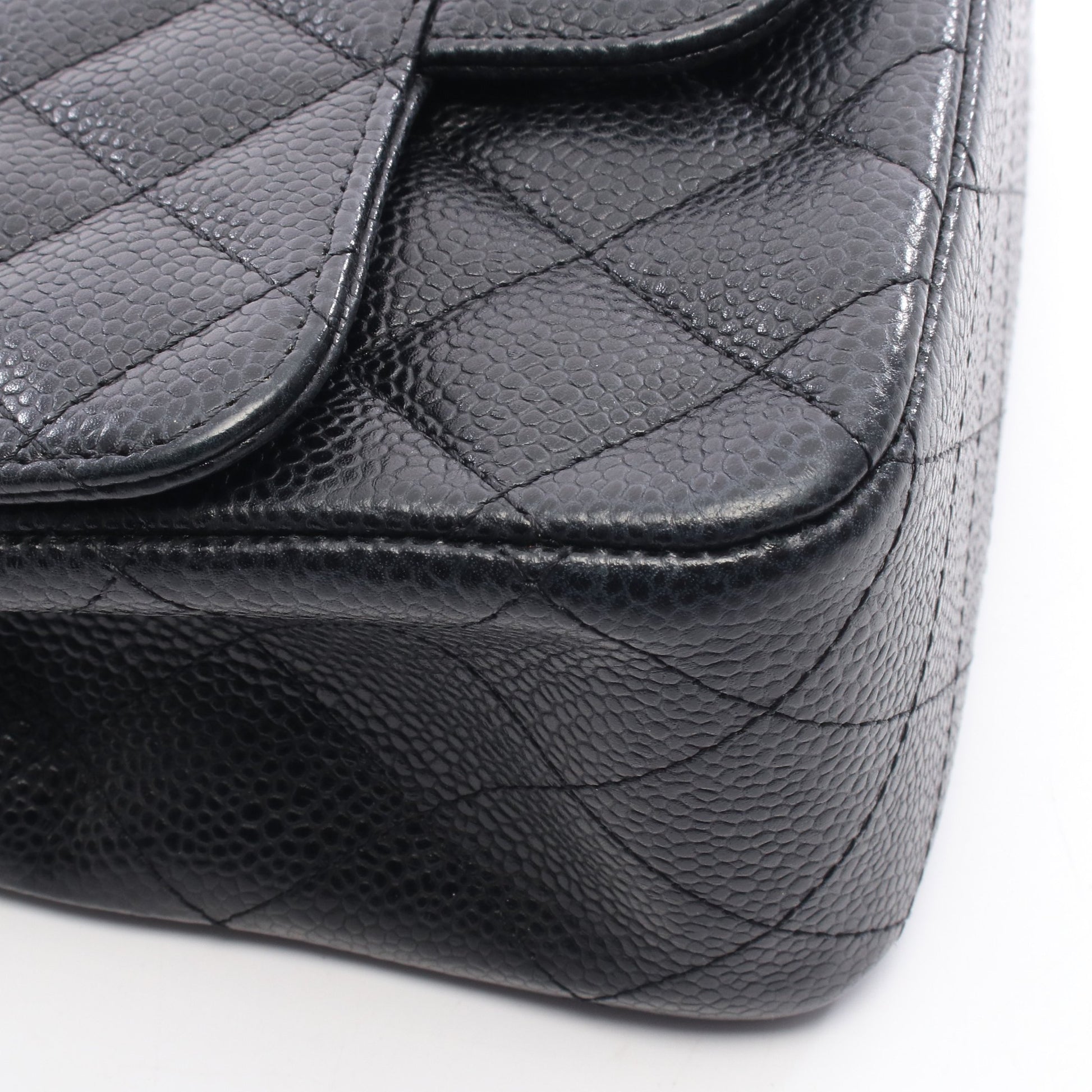 ミニマトラッセ チェーンショルダーバッグ キャビアスキン ブラック シルバー金具 シャネル バッグ CHANEL