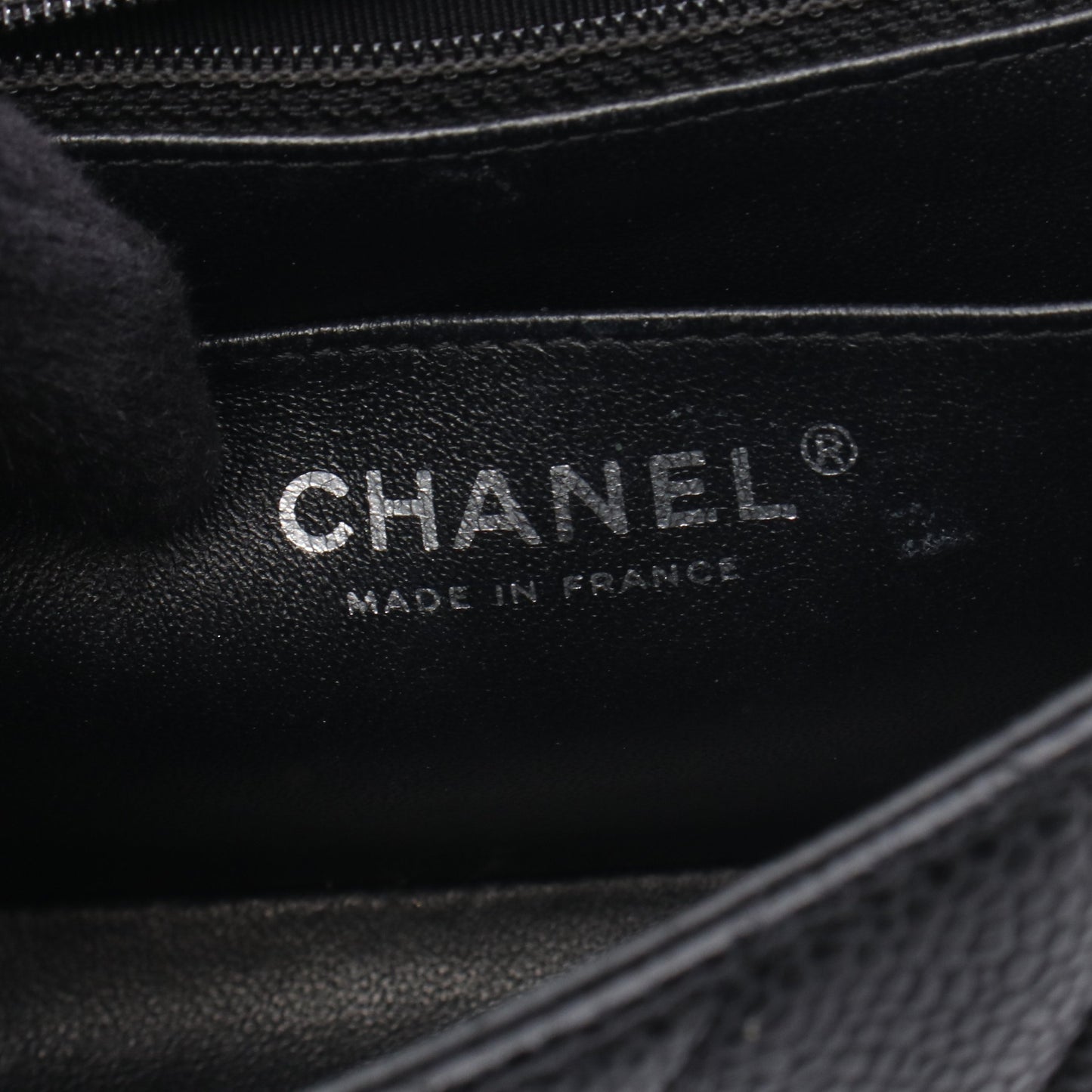 ミニマトラッセ チェーンショルダーバッグ キャビアスキン ブラック シルバー金具 シャネル バッグ CHANEL