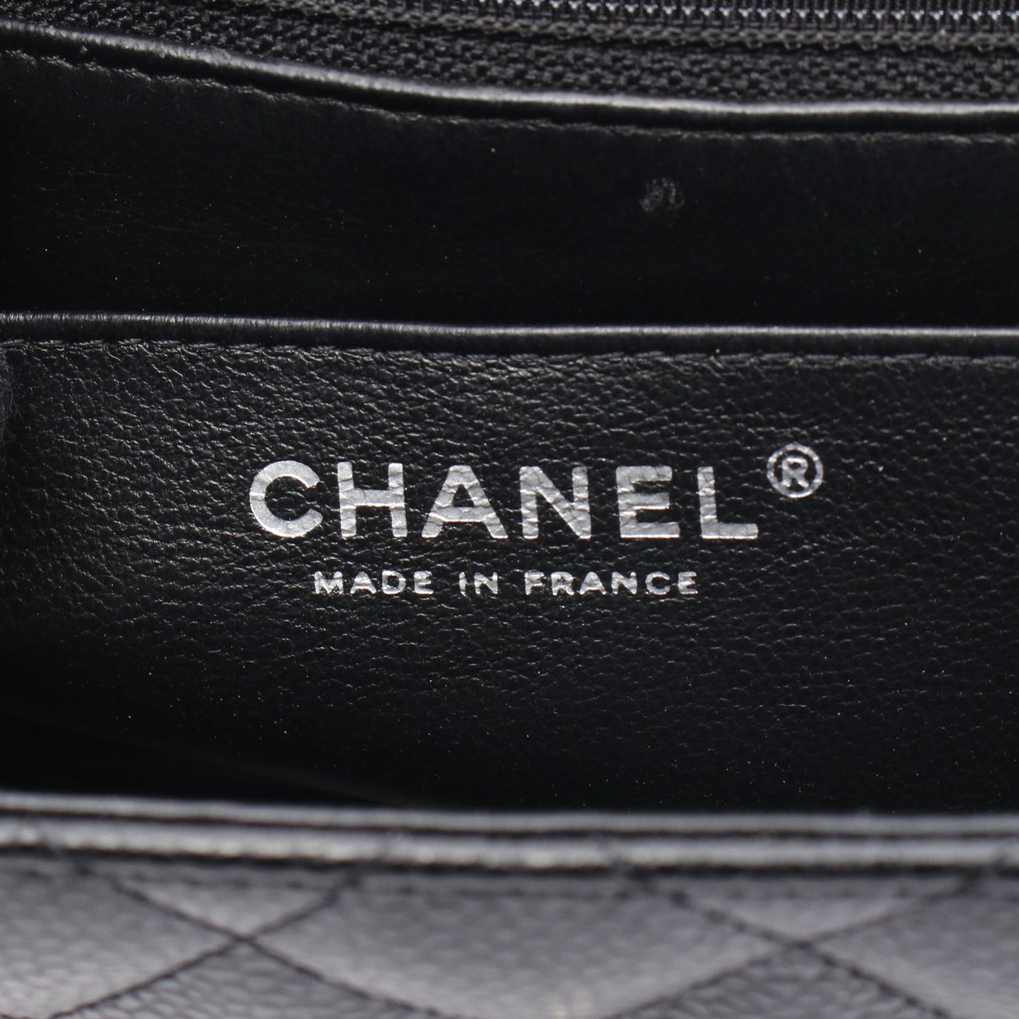 ミニマトラッセ チェーンショルダーバッグ キャビアスキン ブラック シルバー金具 シャネル バッグ CHANEL