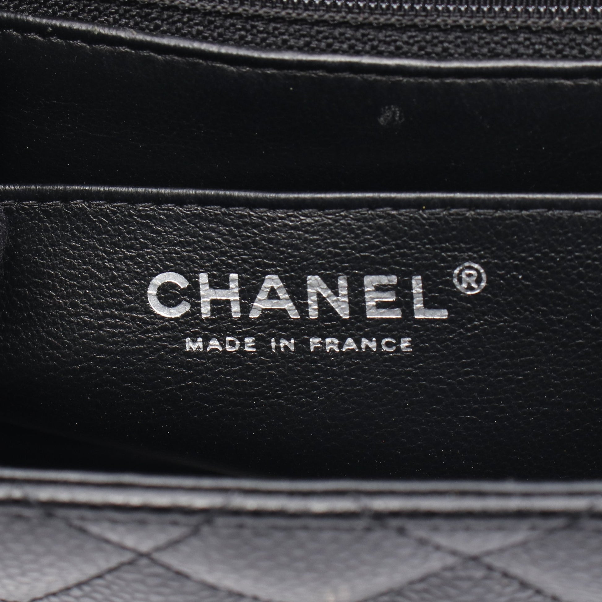 ミニマトラッセ チェーンショルダーバッグ キャビアスキン ブラック シルバー金具 シャネル バッグ CHANEL