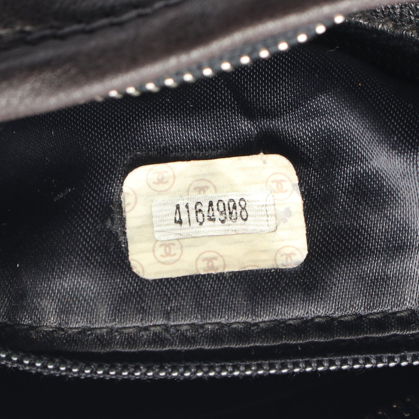 トリプルココマーク チェーンショルダーバッグ ラムスキン ブラック ゴールド金具 タッセル シャネル バッグ CHANEL