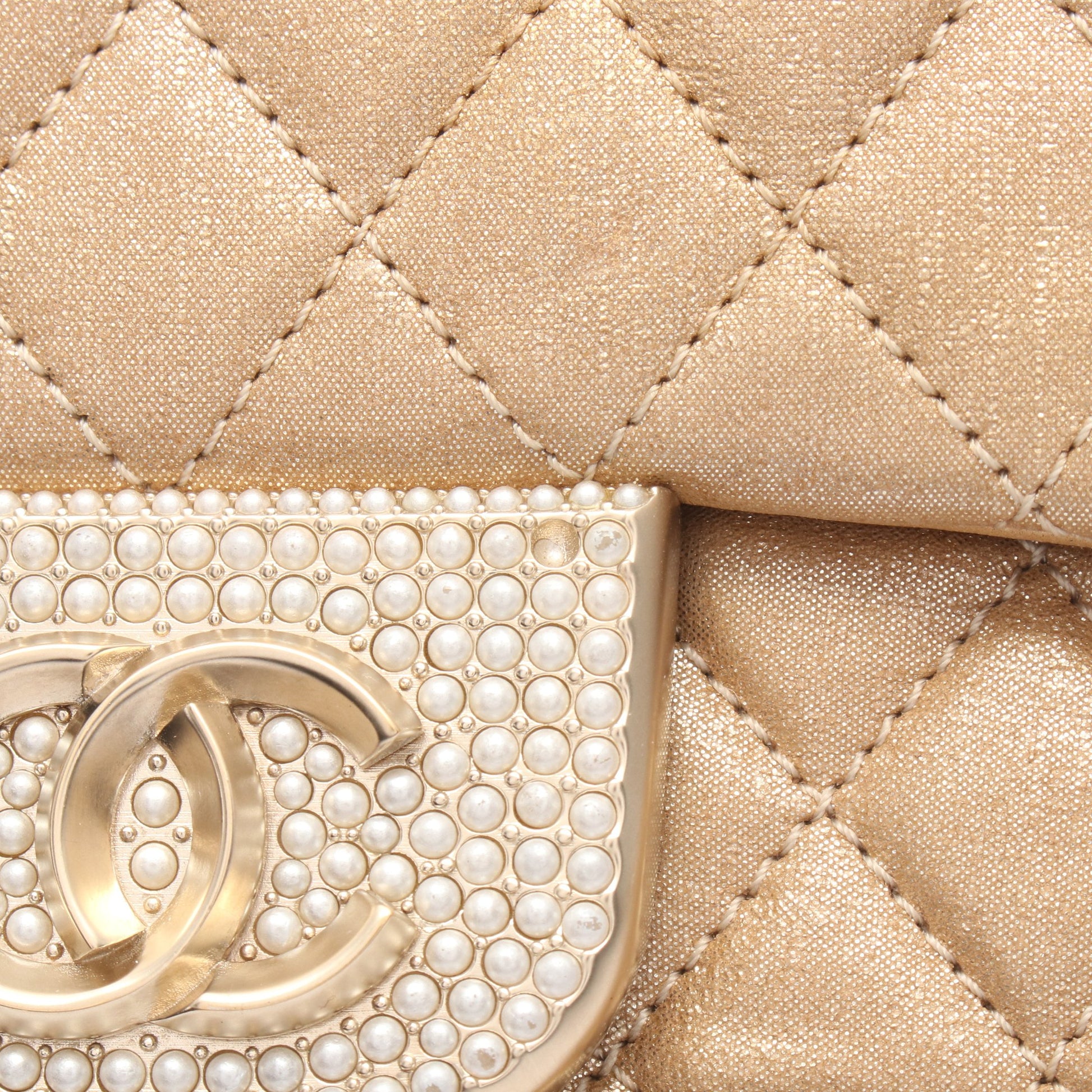 マトラッセ チェーンショルダーバッグ サテン ゴールド ゴールド金具 シャネル バッグ CHANEL