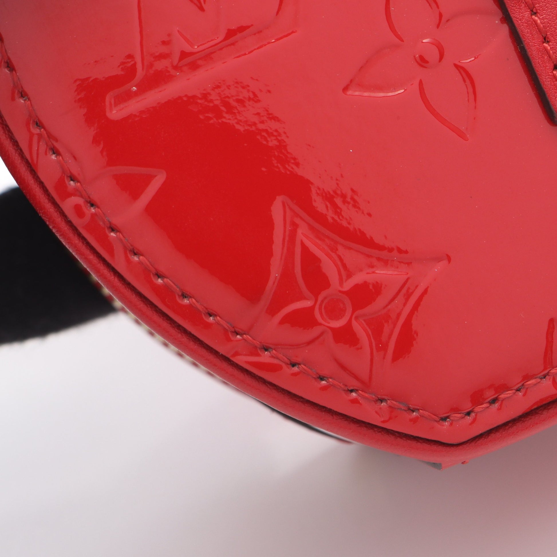 ミニ ボワットシャポー モノグラムヴェルニ ルージュ ショルダーバッグ レザー レッド ルイヴィトン バッグ LOUIS VUITTON