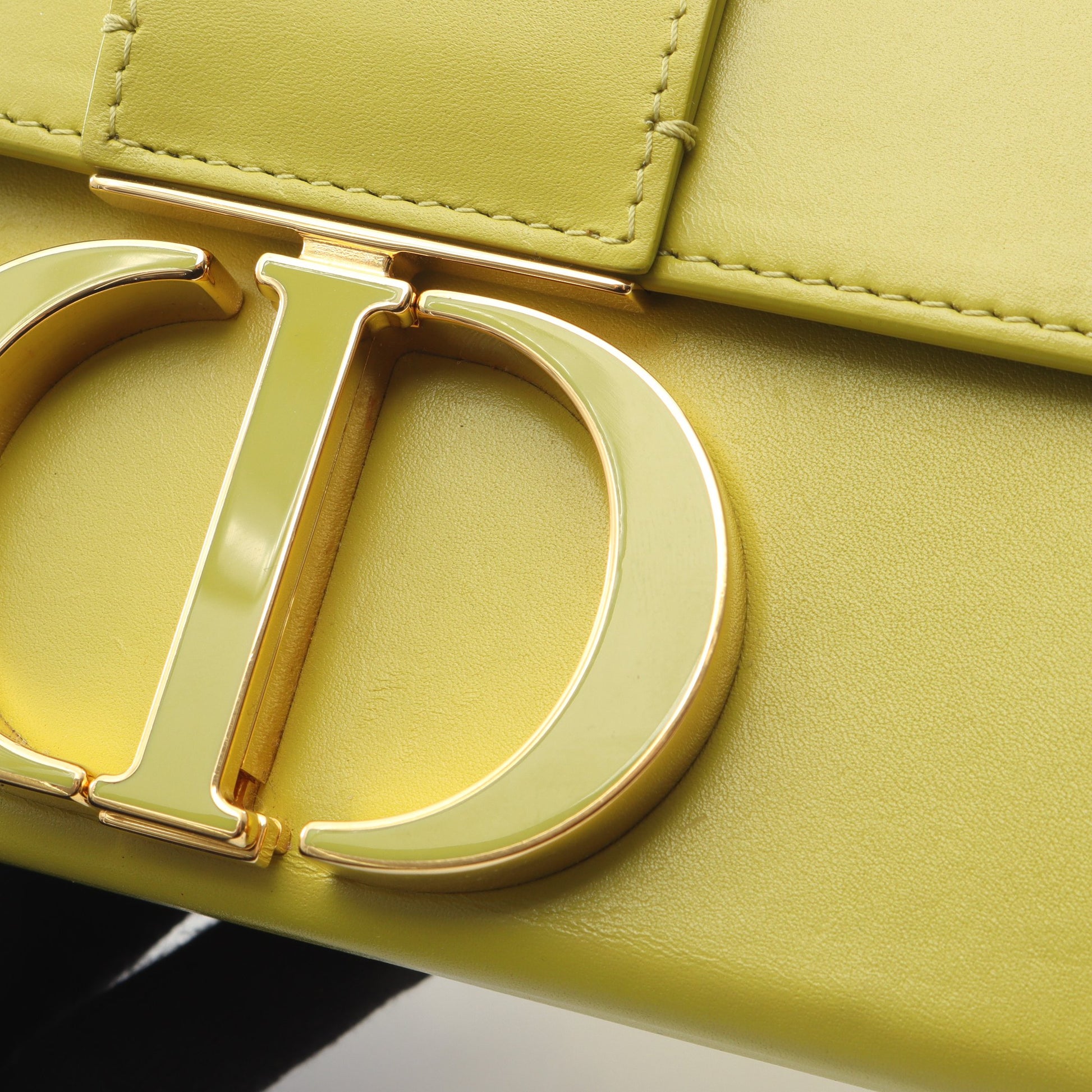 30 MONTAIGNE モンテーニュ ボックス ショルダーバッグ レザー イエローグリーン クリスチャンディオール バッグ Christian Dior
