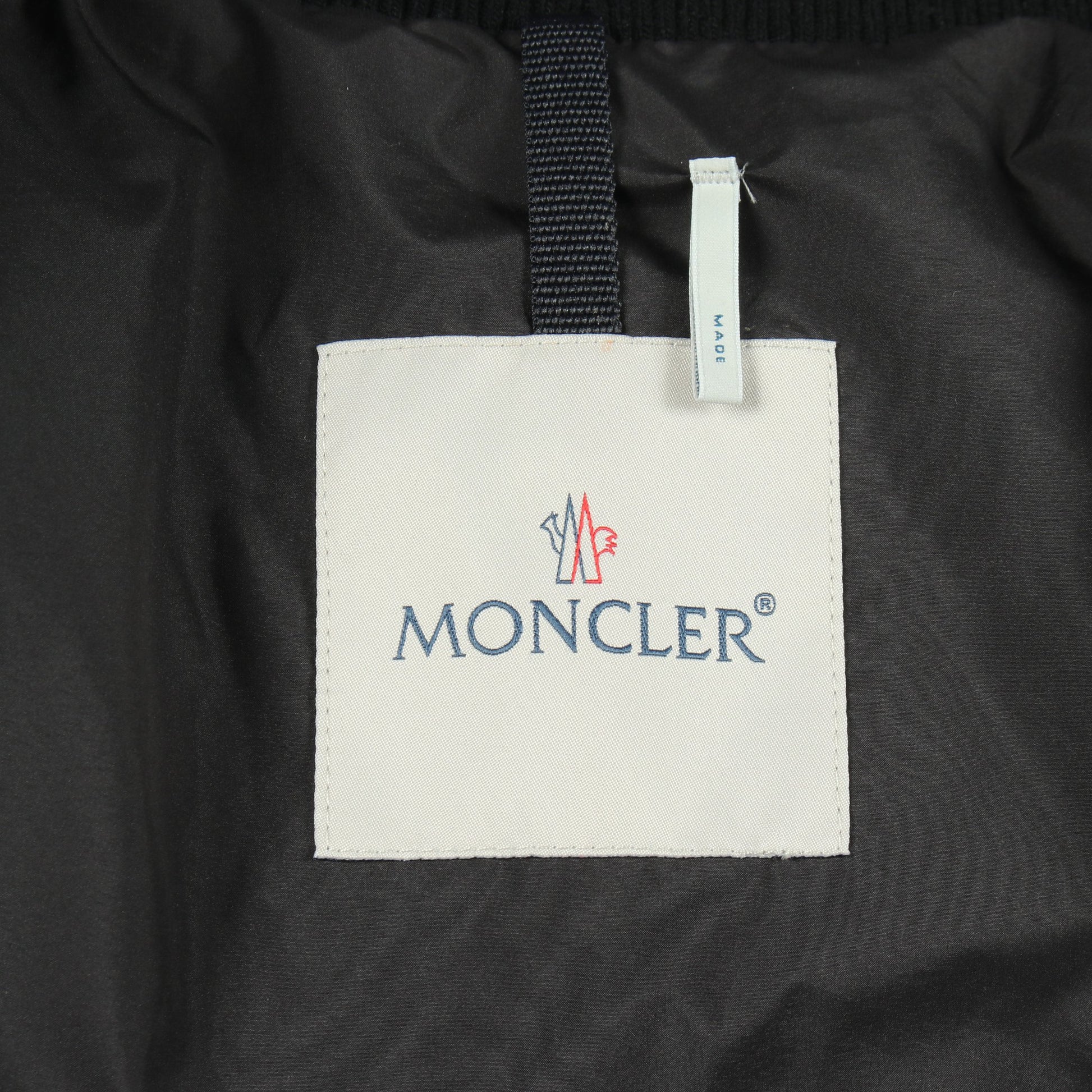 JUCAR ダウンジャケット ブラック モンクレール アウター MONCLER