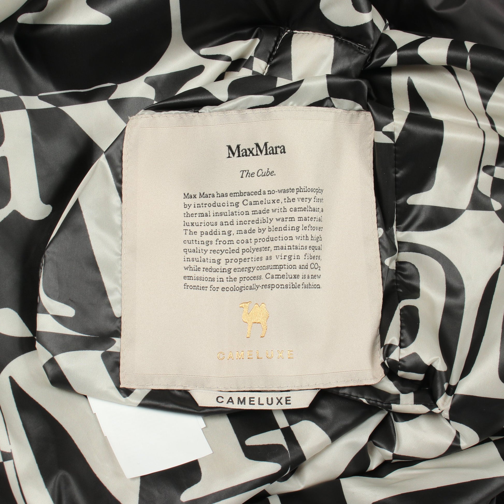 The Cube ジャケット 総柄 ブラック アイボリー 中綿 リバーシブル マックスマーラ アウター Max Mara
