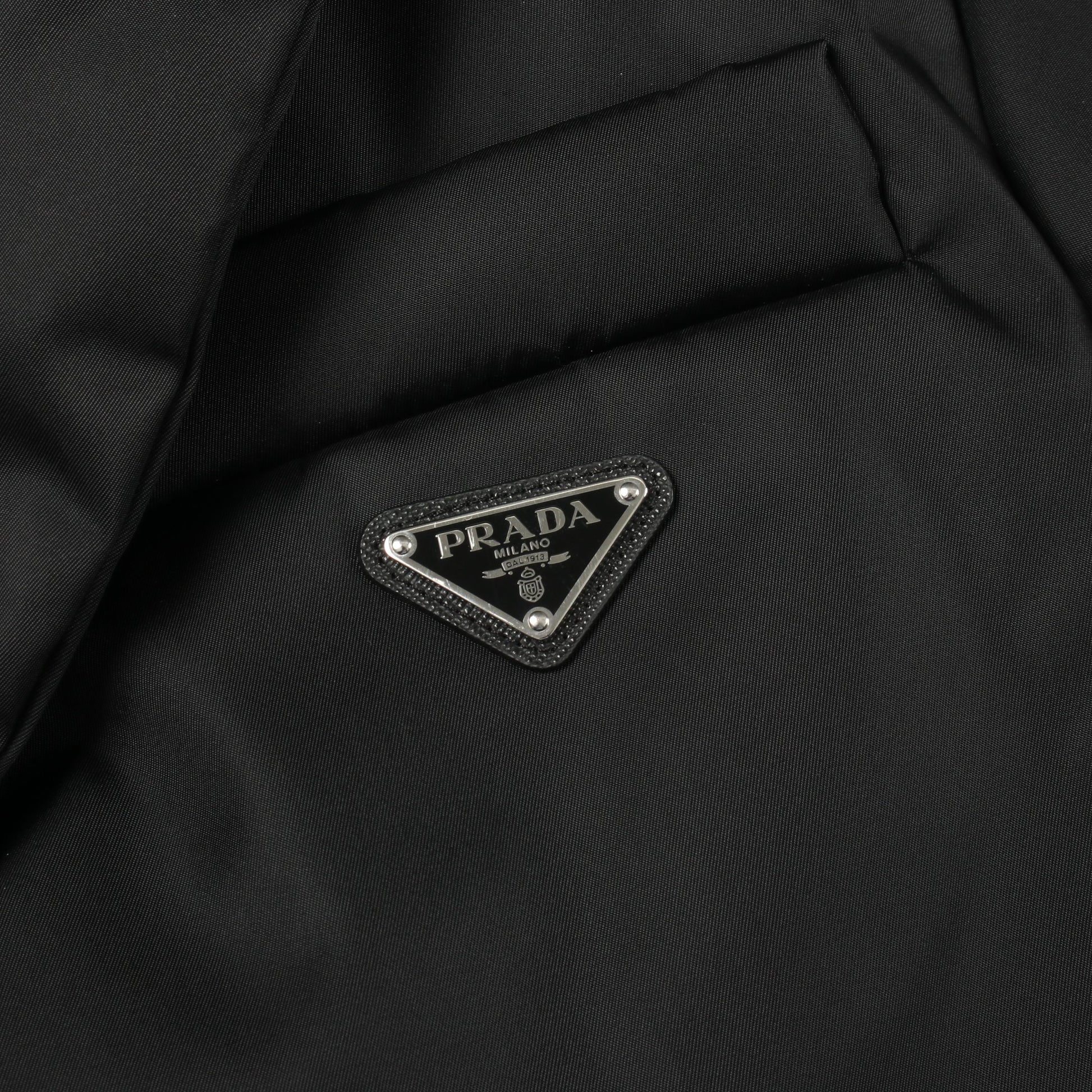 Re-Nylon ダウンジャケット ナイロン ブラック プラダ アウター PRADA