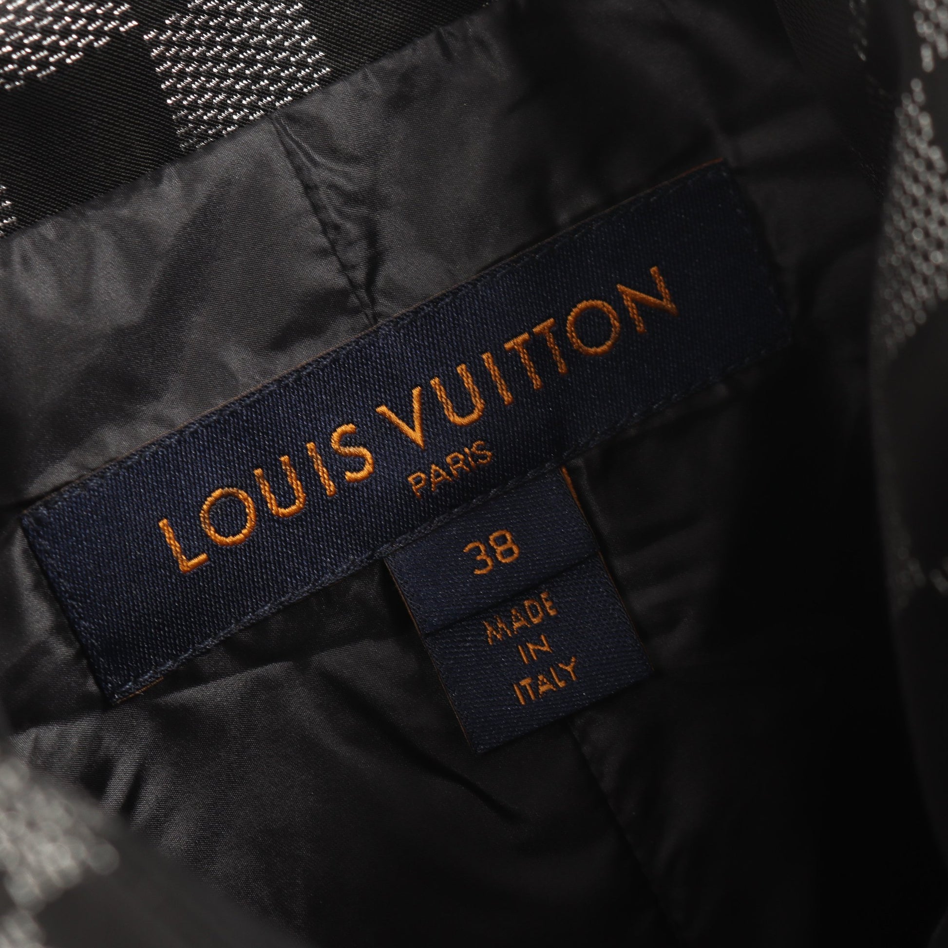 ダミエ ジップアップジャケット ブルゾン ブラック シルバー フード付き ルイヴィトン アウター LOUIS VUITTON