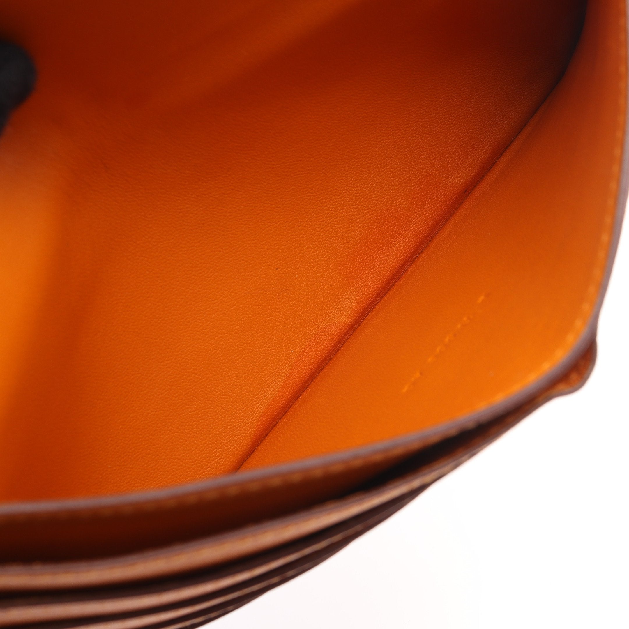 エルメス HERMES ドゴンロング 二つ折り長財布 財布 レザー エバーカラー エバーカラー オレンジ D刻印（2019年製造） レディース オレンジ系 【中古】 ドゴンロング 二つ折り長財布 エバーカラー オレンジ シルバー金具 D